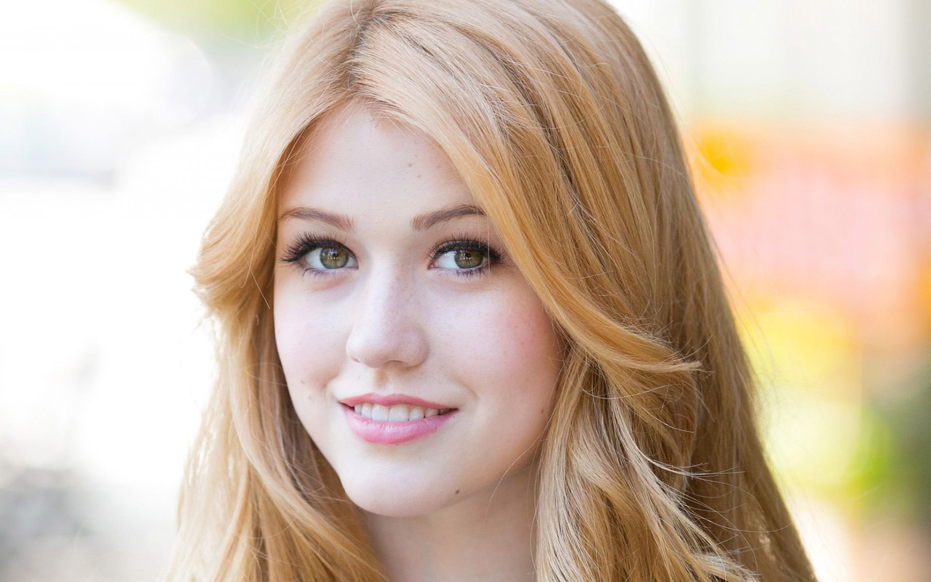 Katherine McNamara 2017 Wallpapers