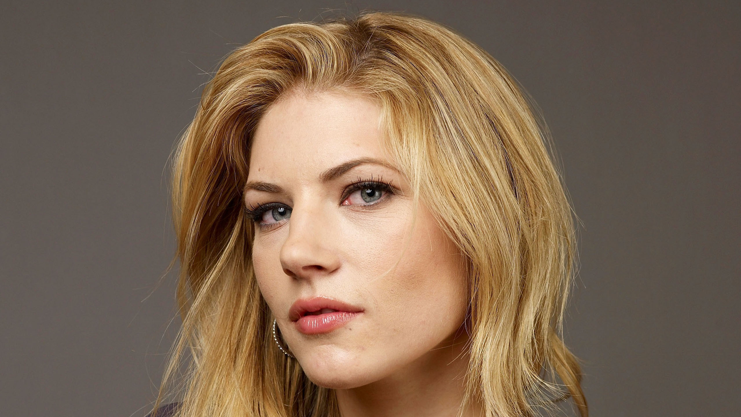 Kathryn Winnick In Red Wallpapers