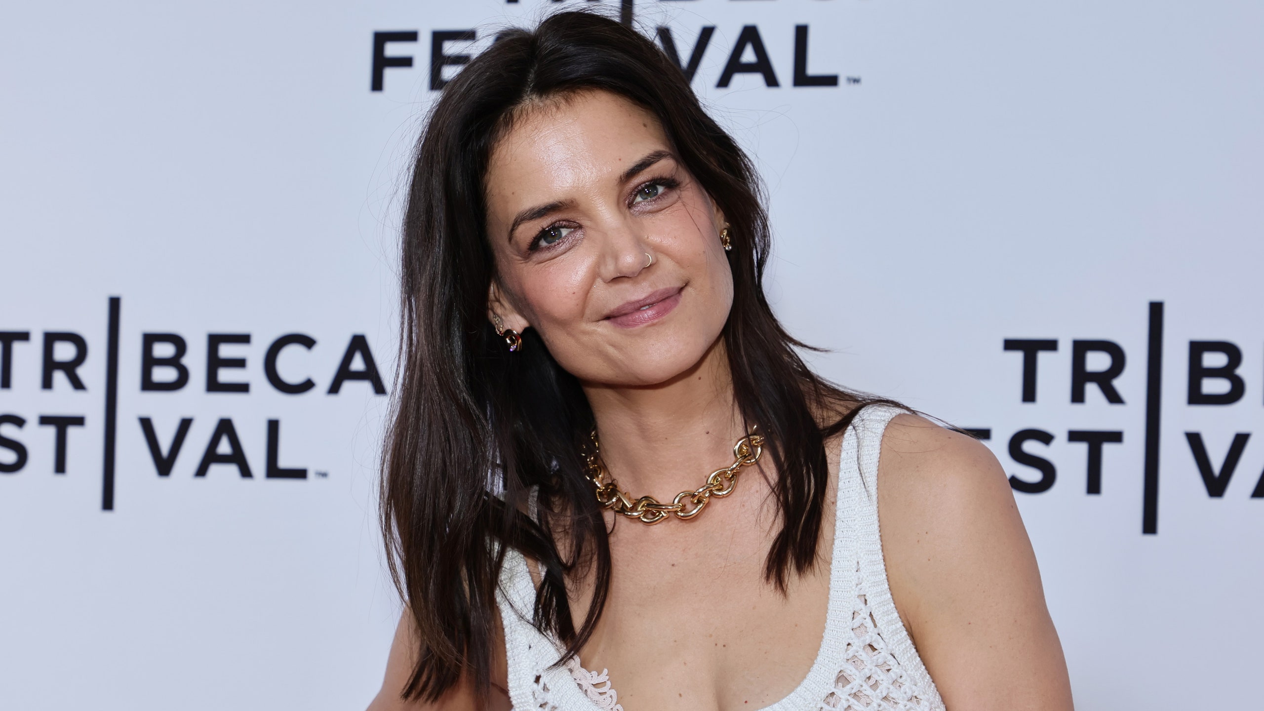 Katie Holmes New Pic Wallpapers