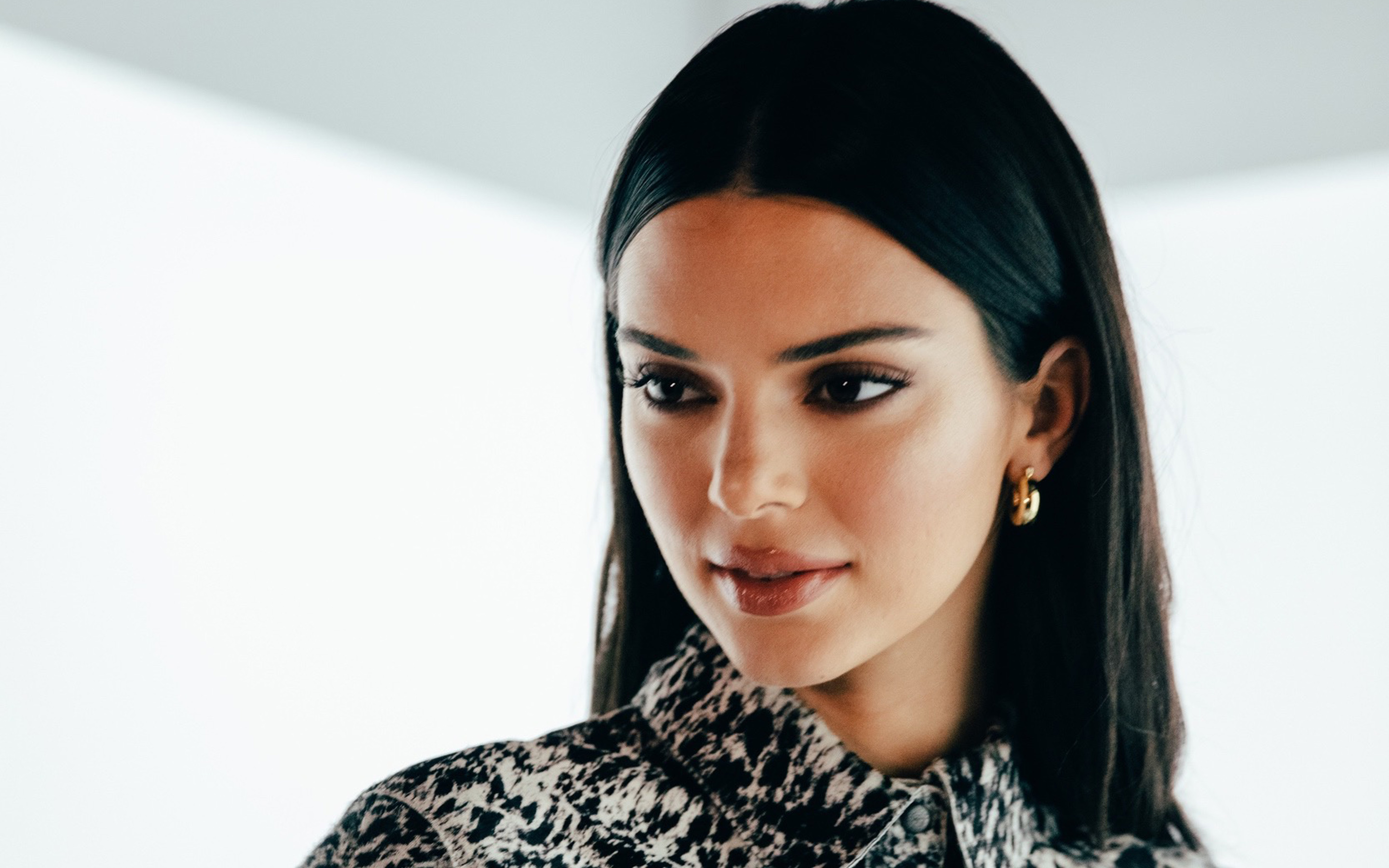 Kendall Jenner Photoshoot 2020 Wallpapers