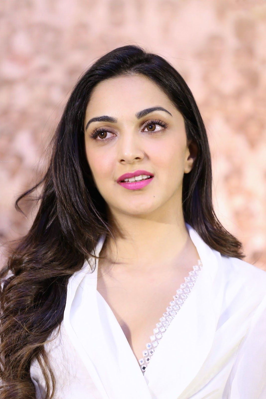 Kiara Advani Wallpapers