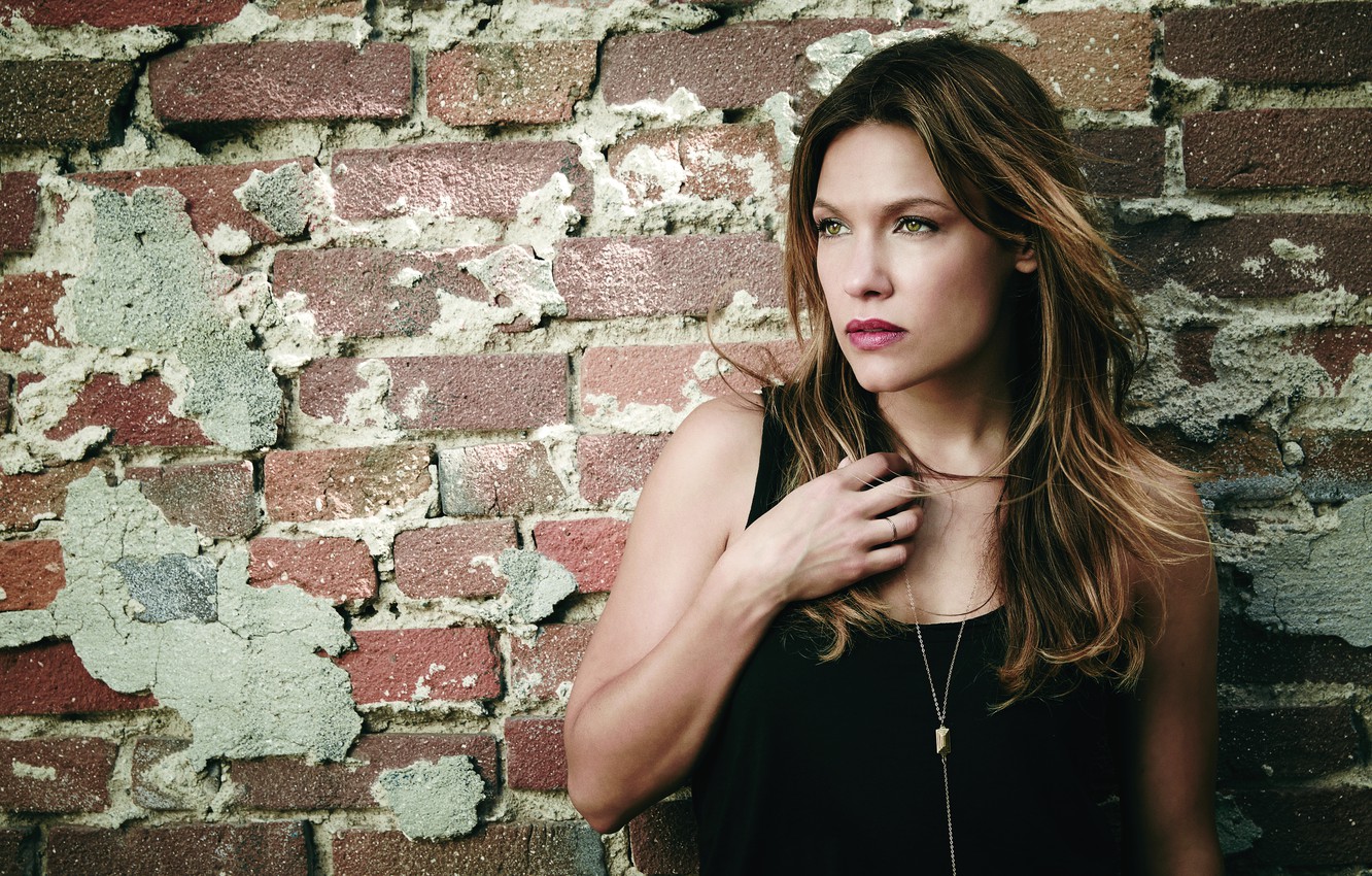 Kiele Sanchez Wallpapers