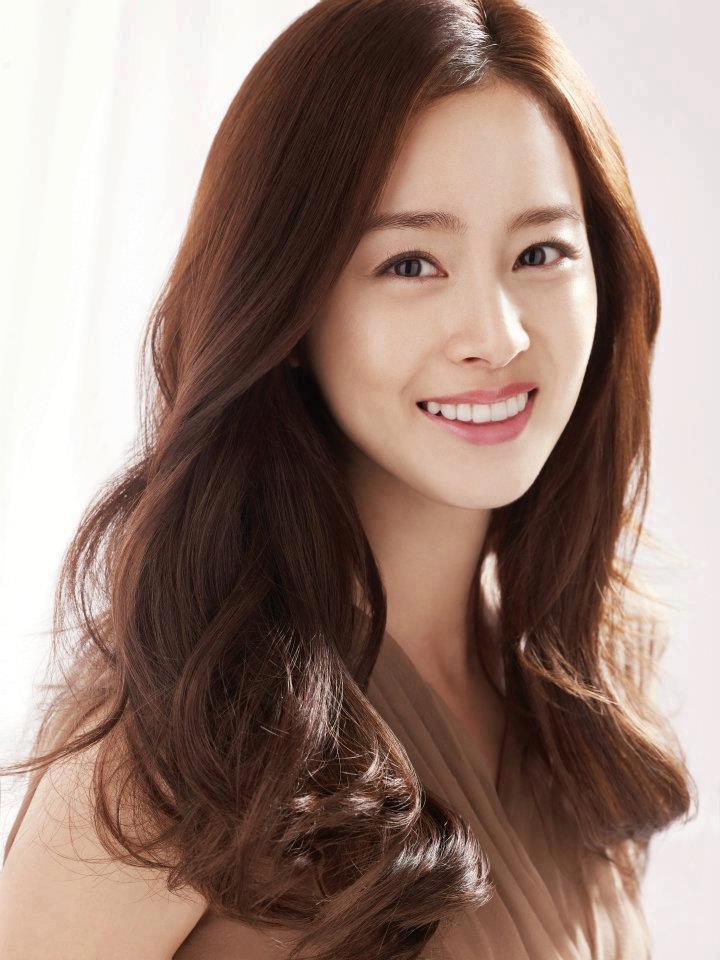 Kim Tae-Hee Wallpapers