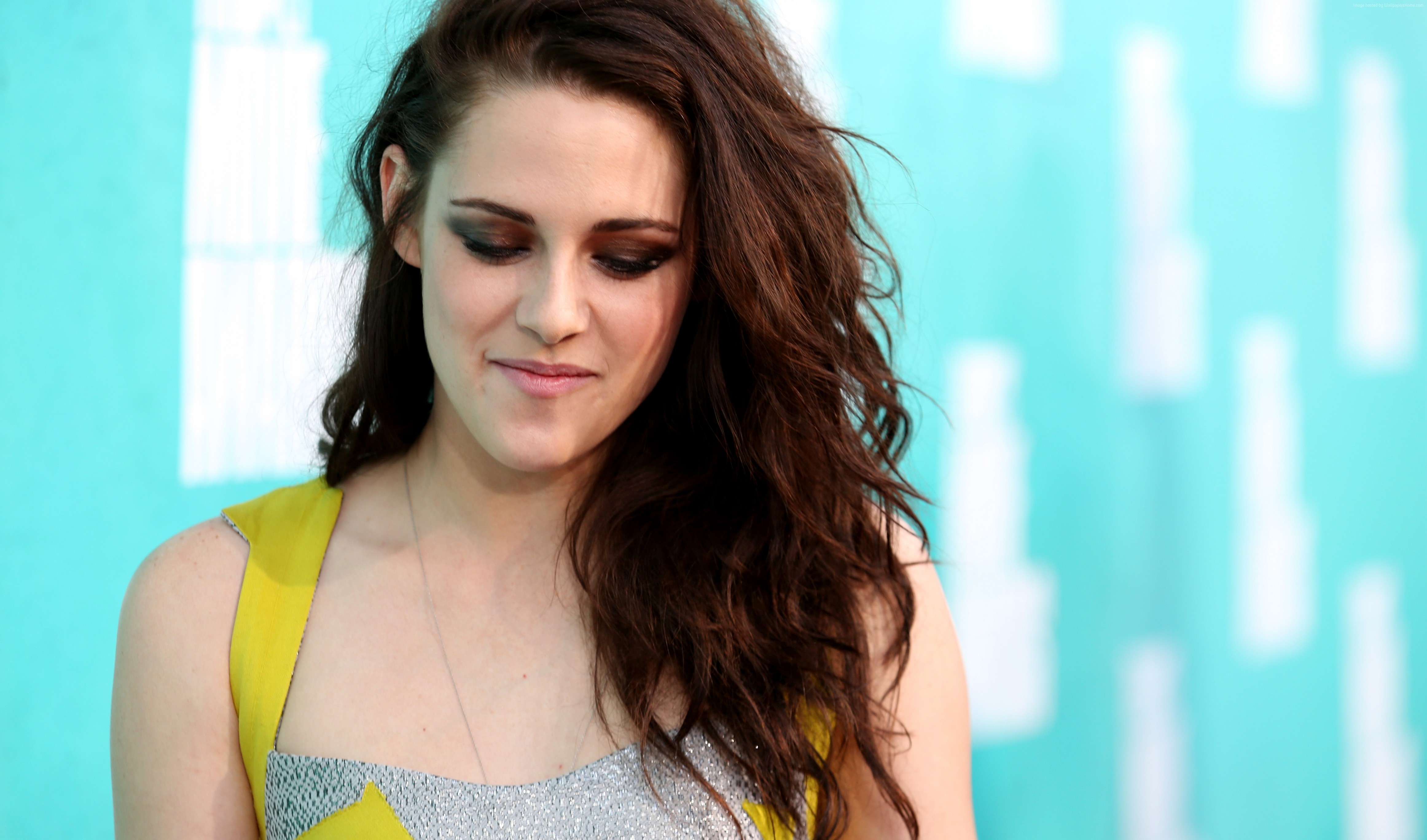 Kristen Stewart 2021 HD Photoshoot Wallpapers