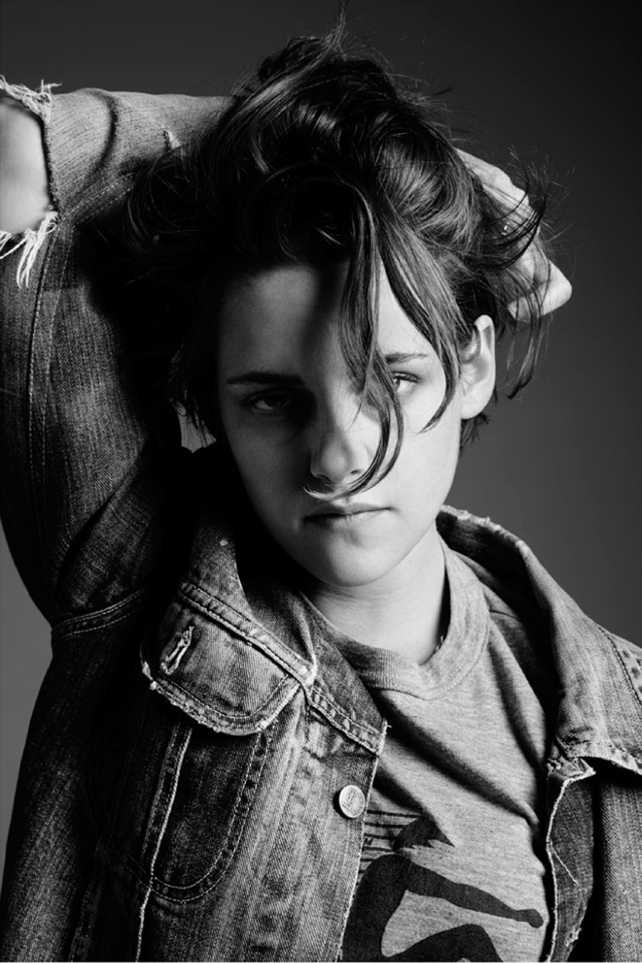 Kristen Stewart HD Monochrome 2021 Wallpapers