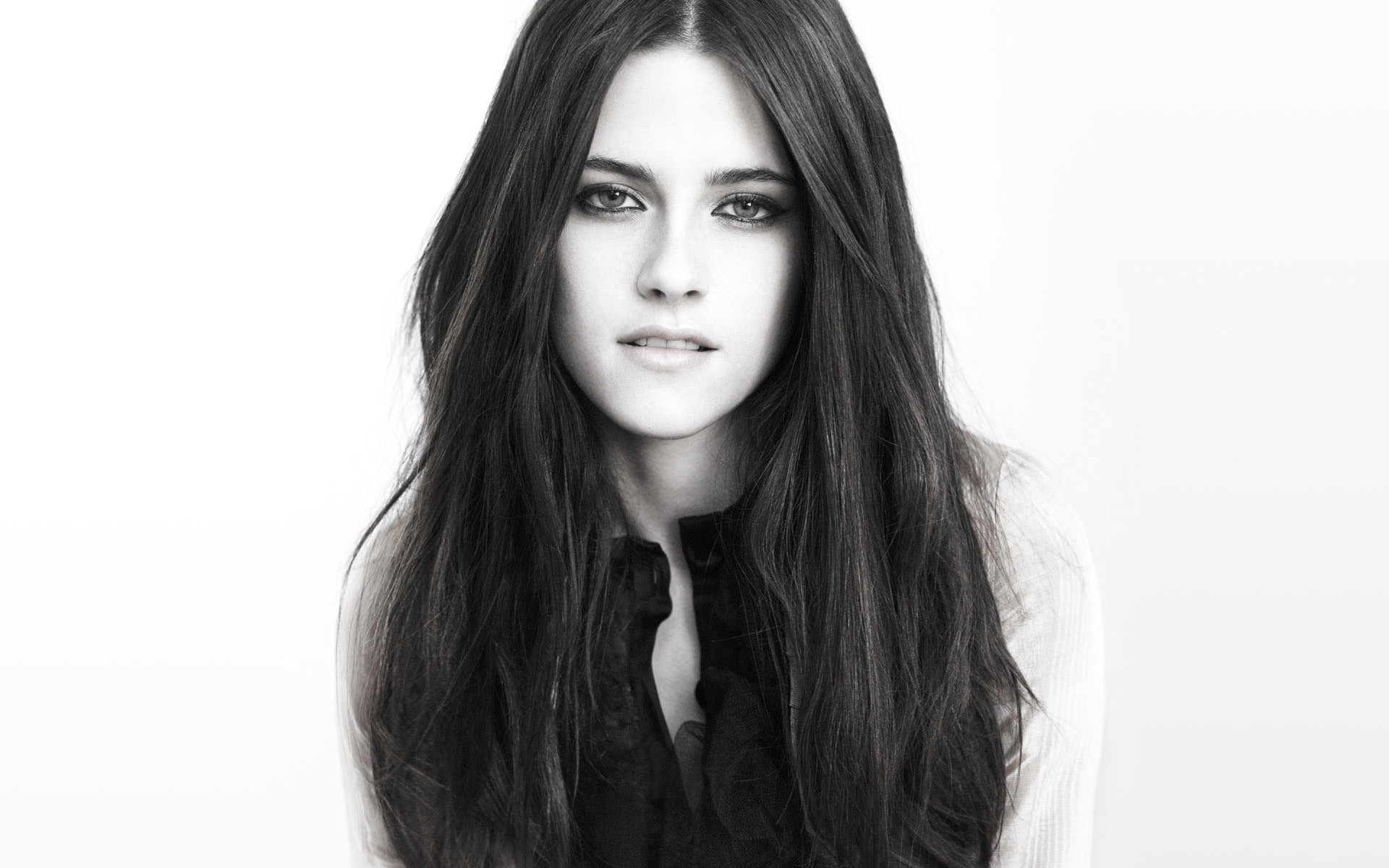 Kristen Stewart HD Monochrome 2021 Wallpapers