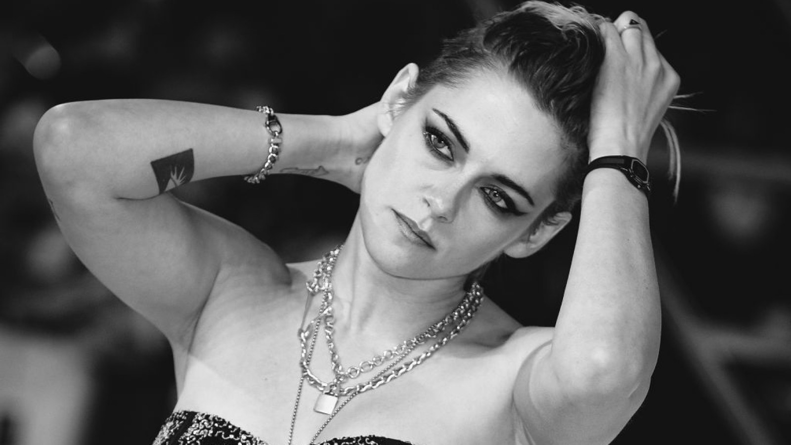 Kristen Stewart HD Monochrome 2021 Wallpapers