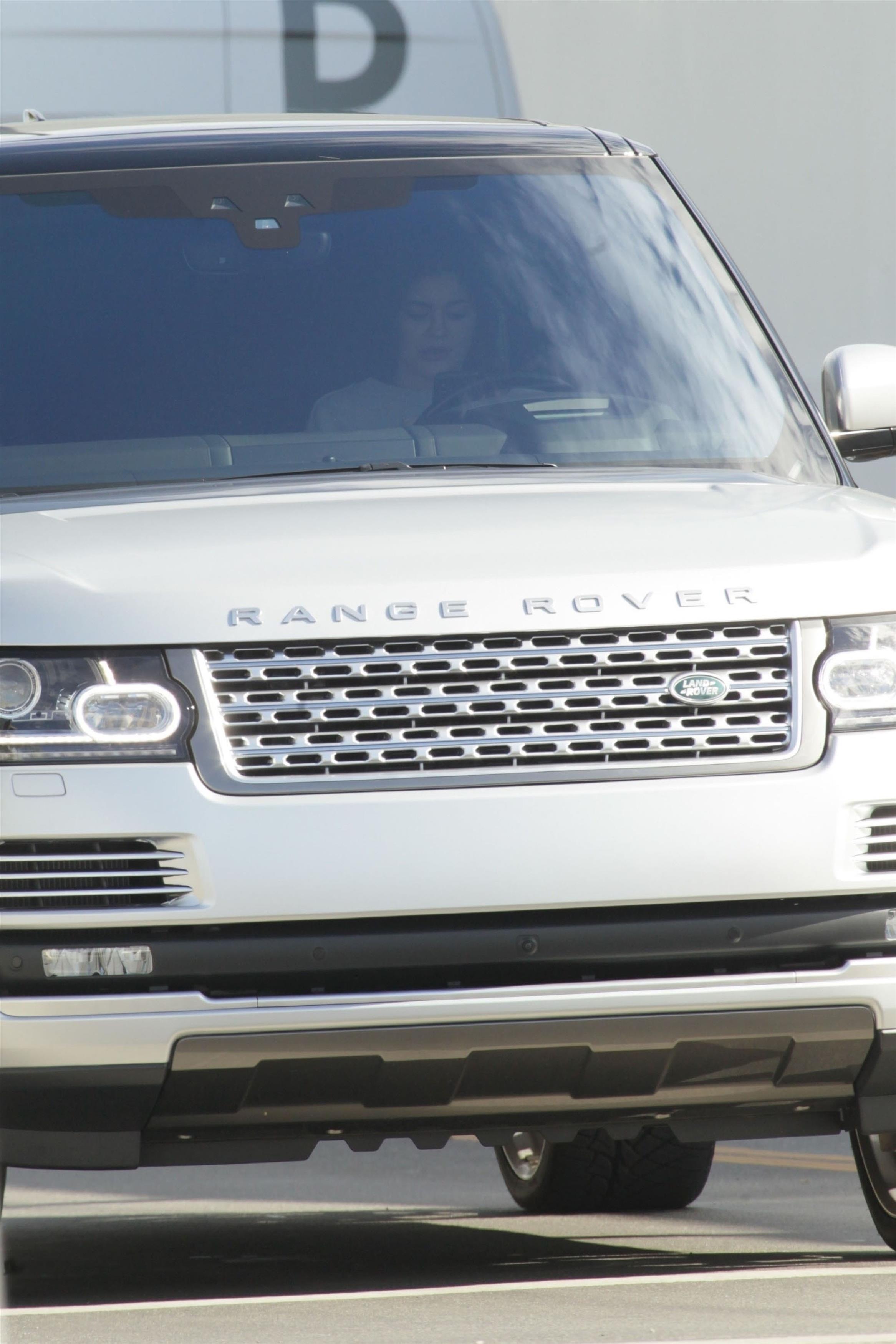 Kylie Jenner Car Shoot New Wallpapers