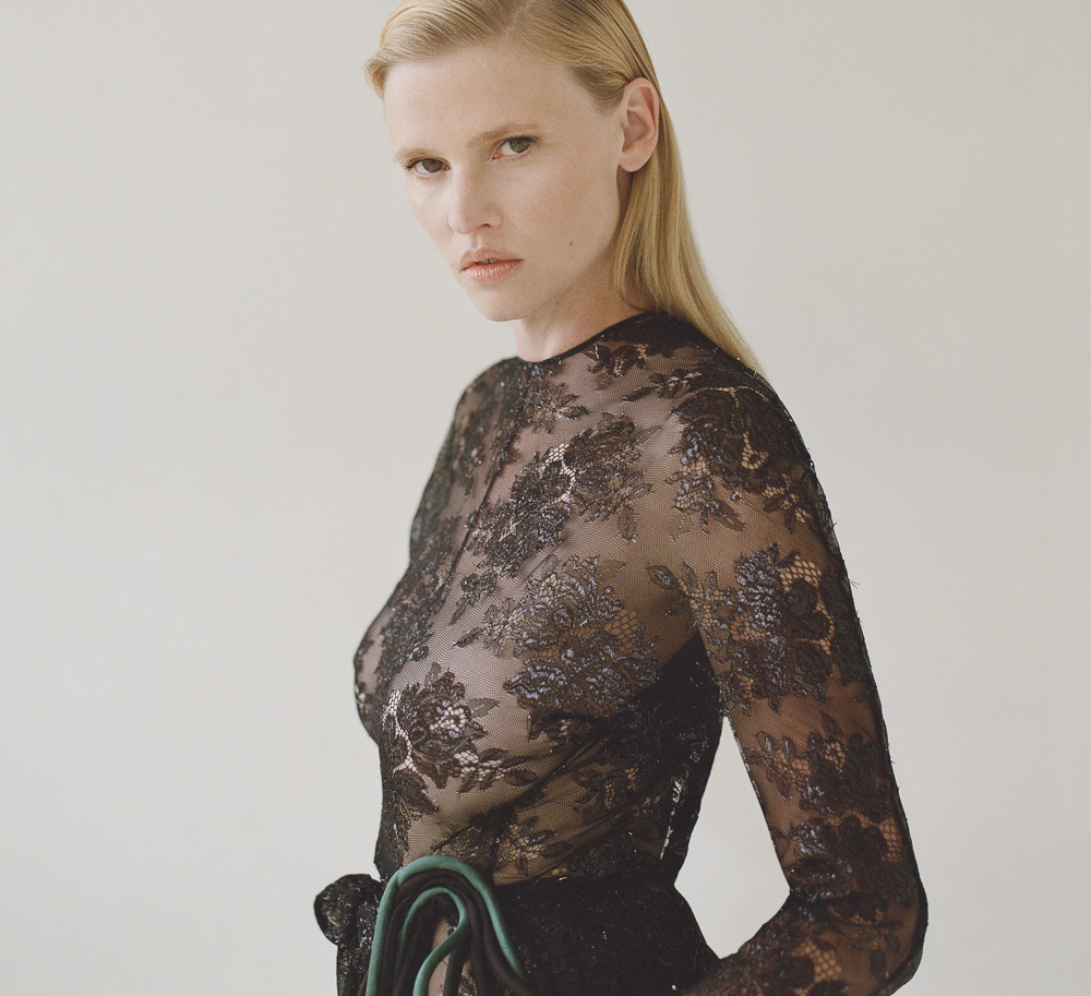 Lara Stone Wallpapers