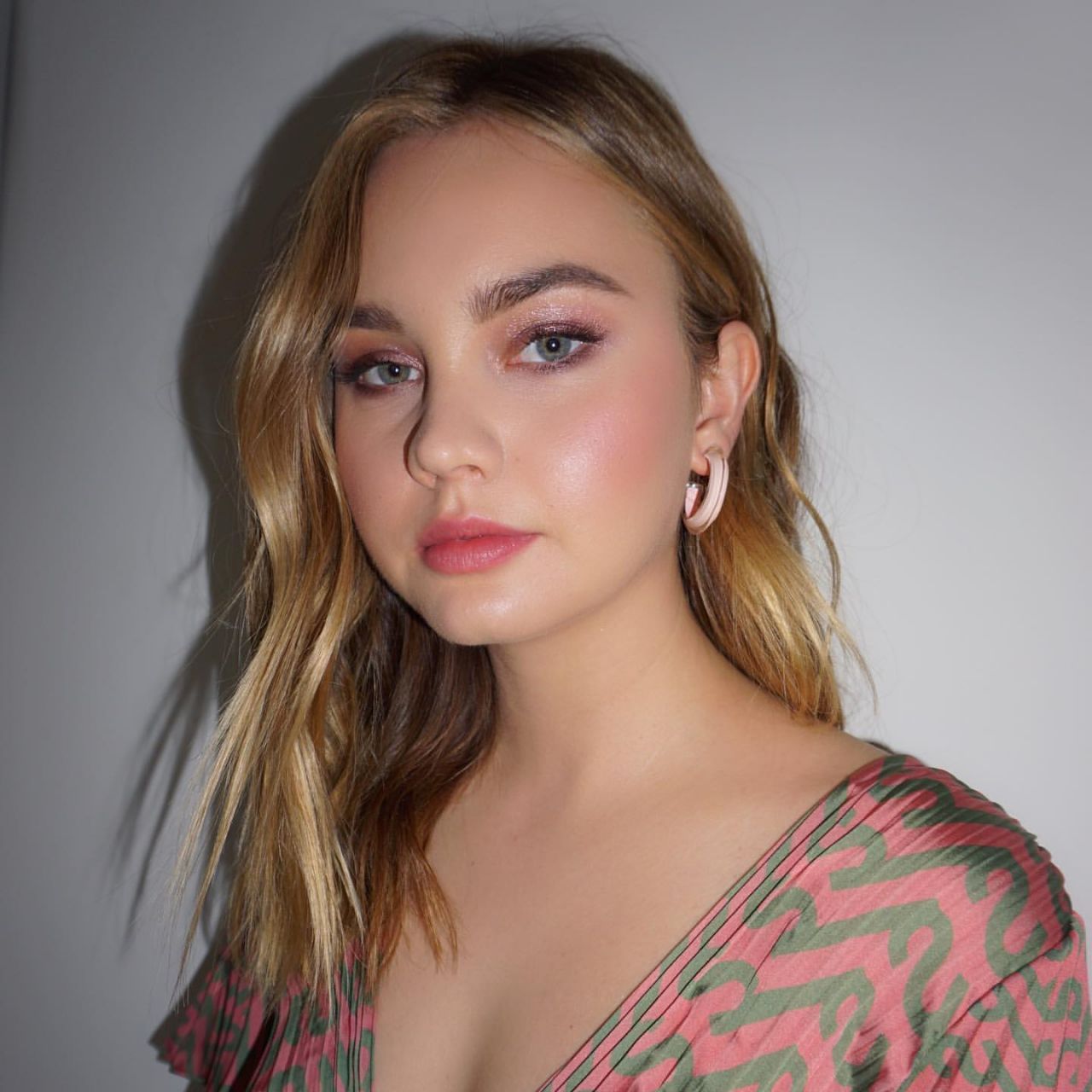 Liana Liberato 2019 Wallpapers