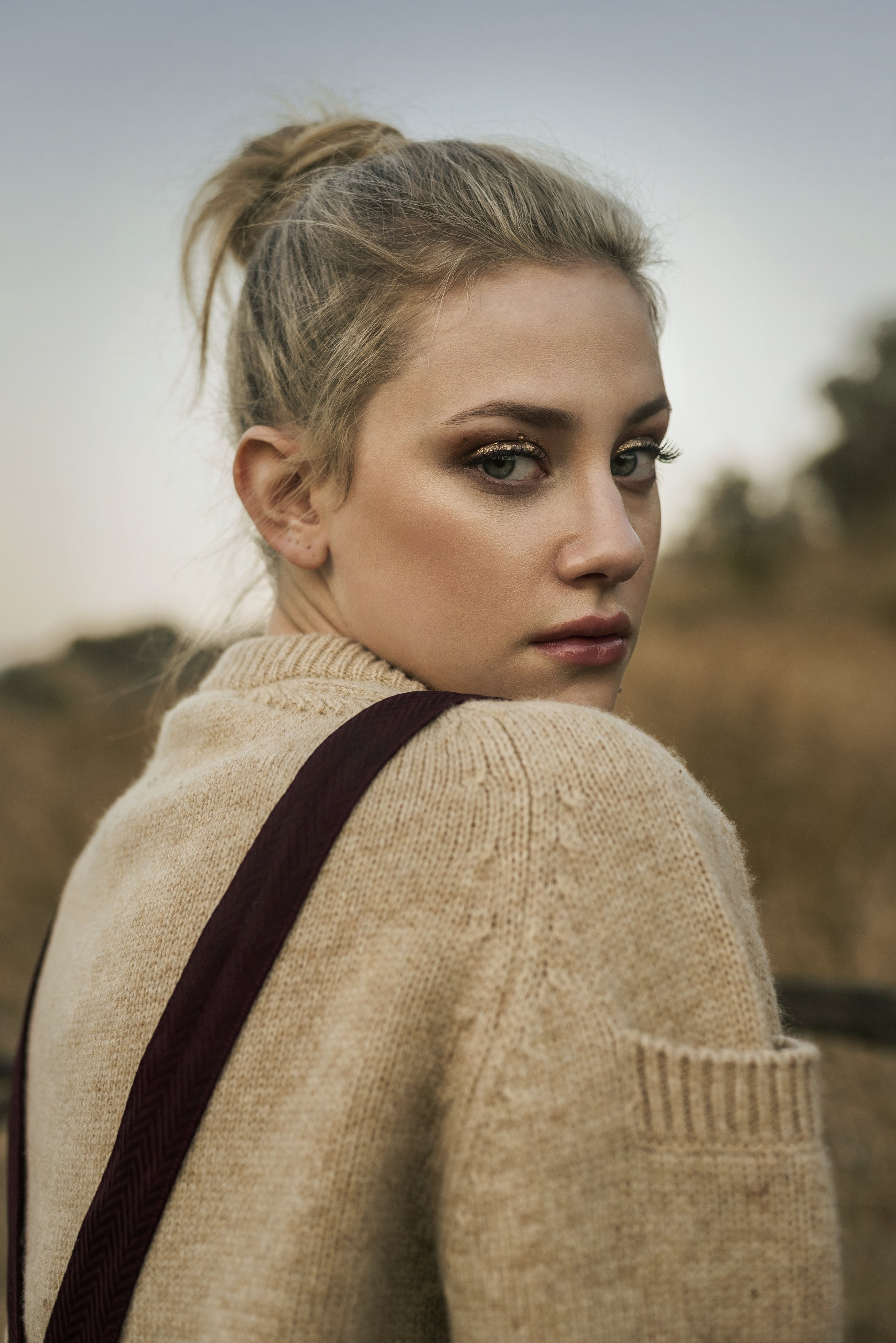 Lili Reinhart 2018 Photoshoot Wallpapers