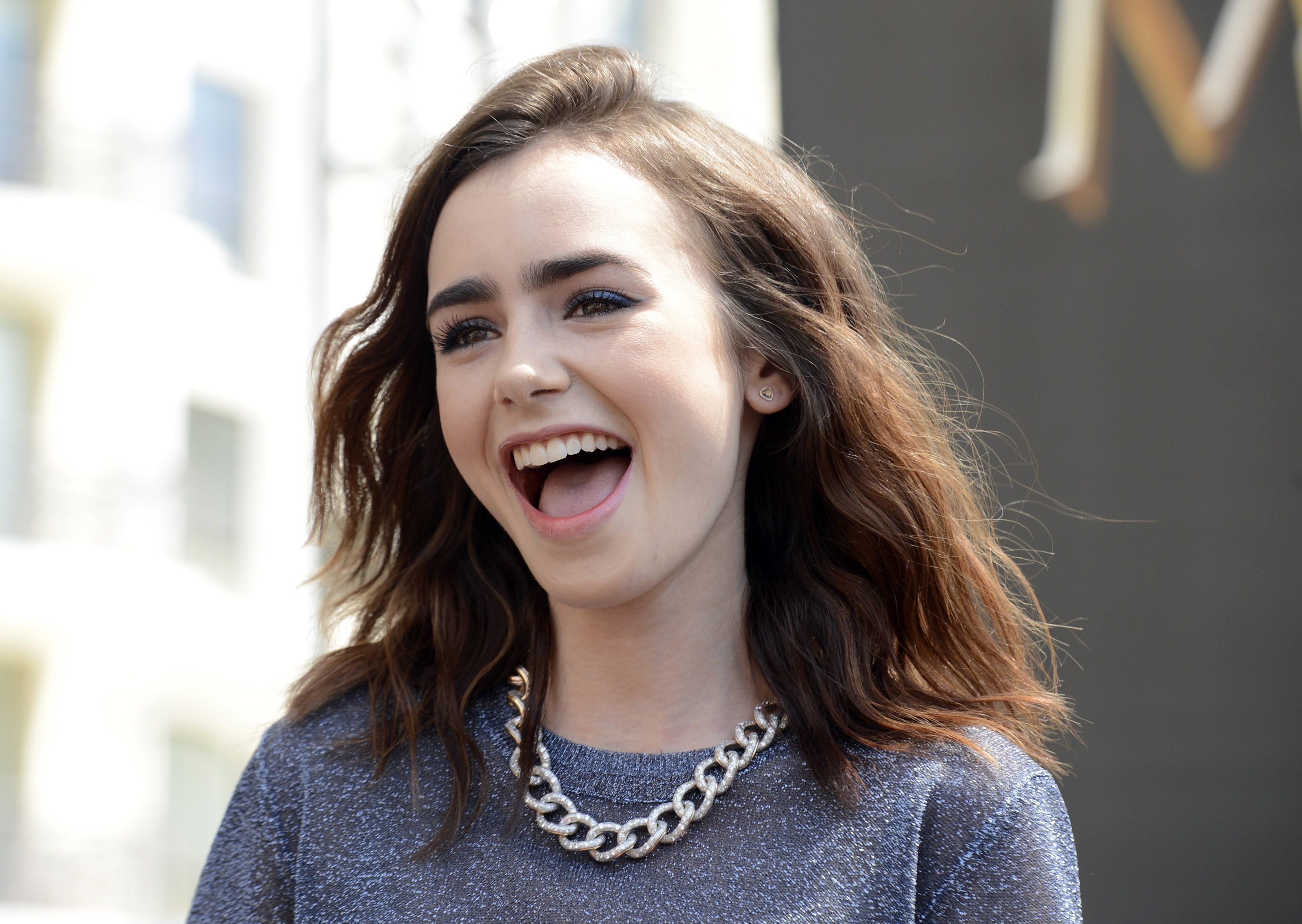 Lily Collins 2017 Wallpapers