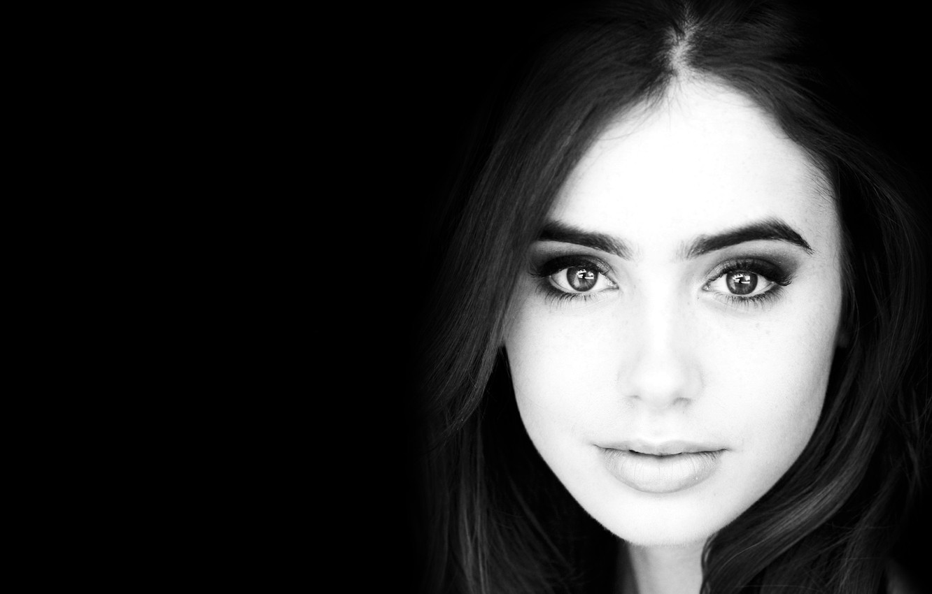 Lily Collins Actress Wallpapers