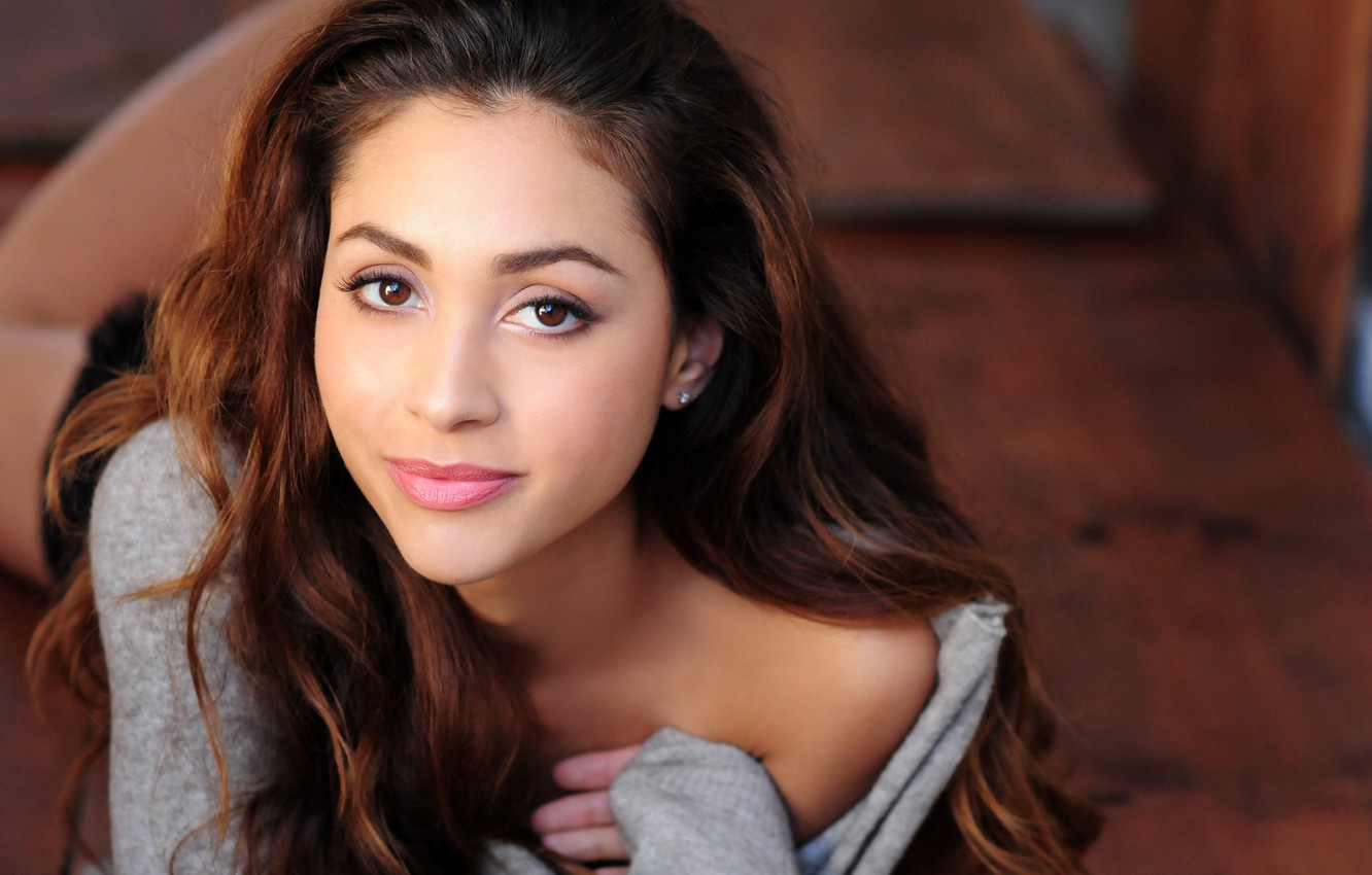 Lindsey Morgan Wallpapers