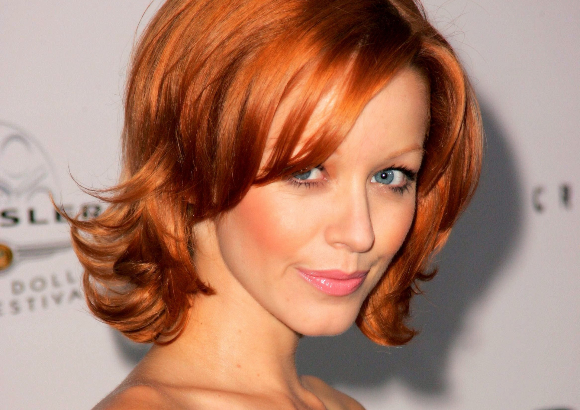 Lindy Booth Wallpapers