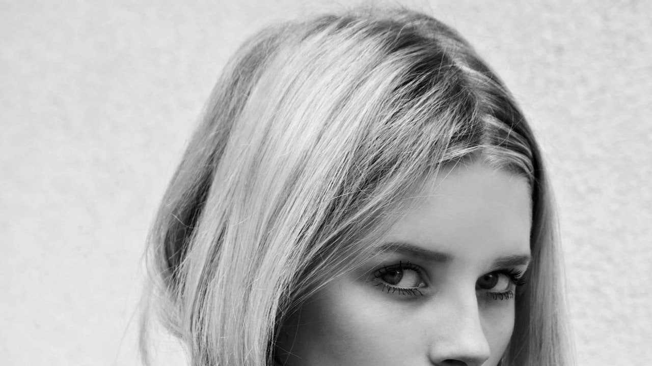 Lottie Moss Wallpapers