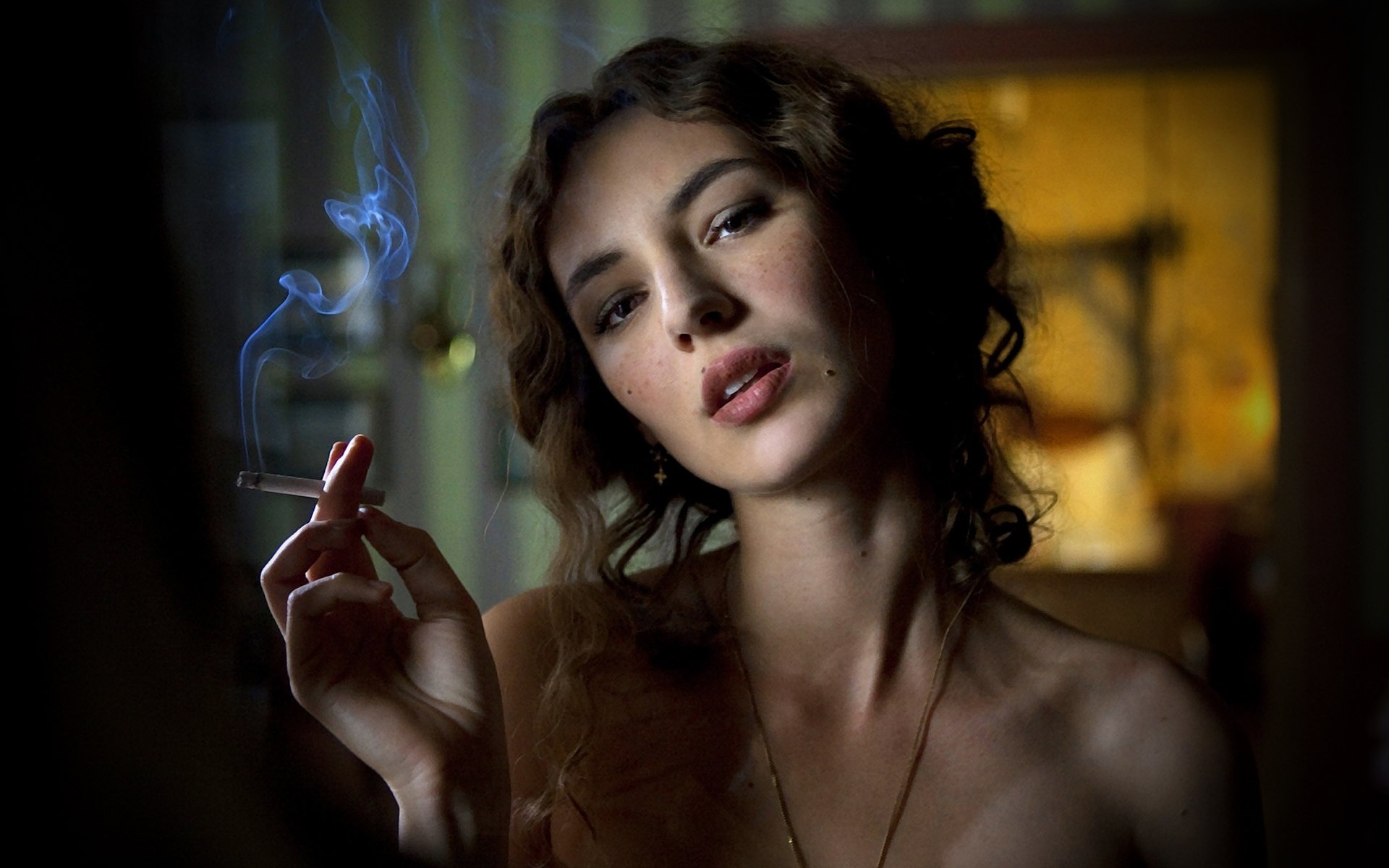 Louise Bourgoin Wallpapers