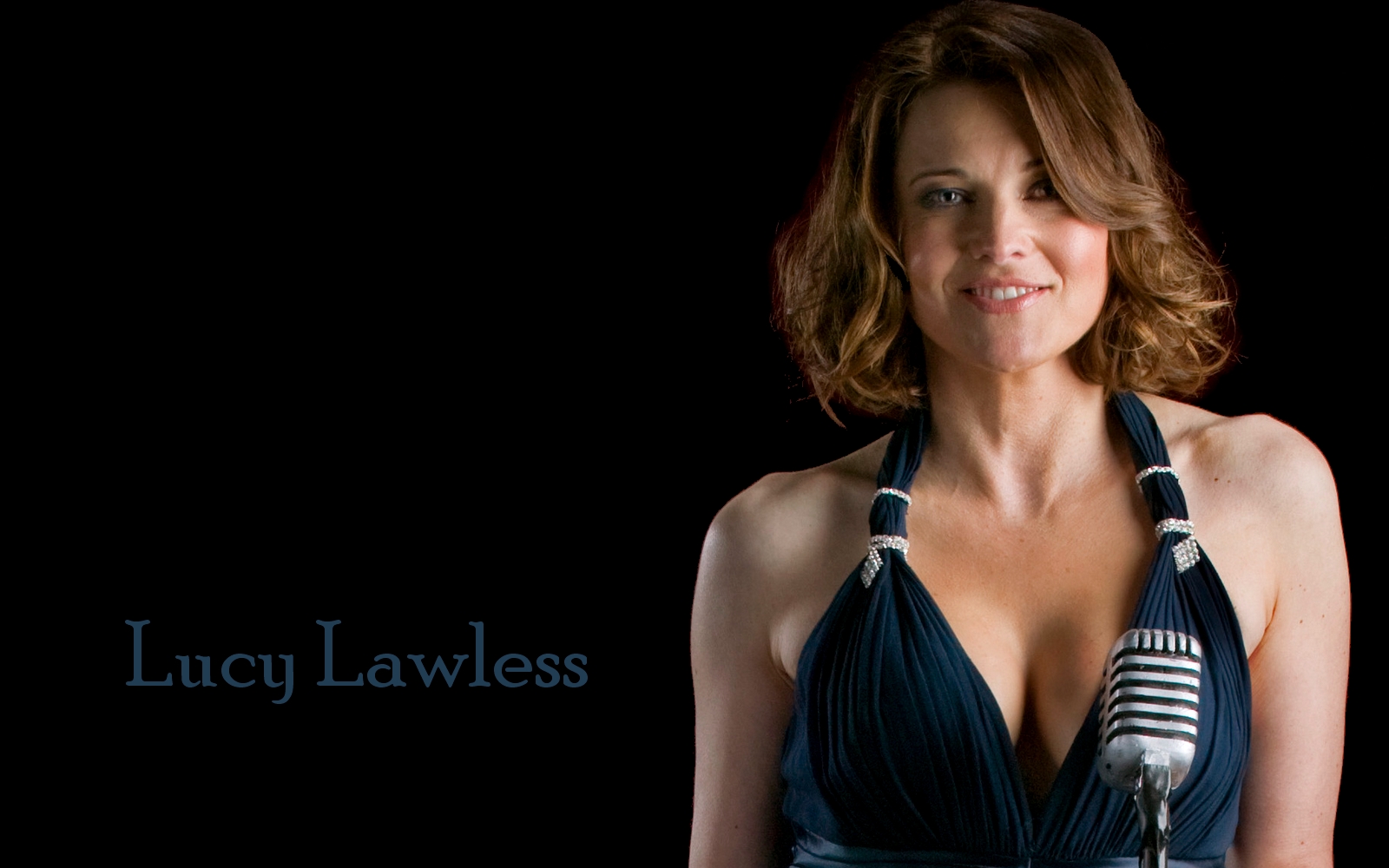 Lucy Lawless Wallpapers