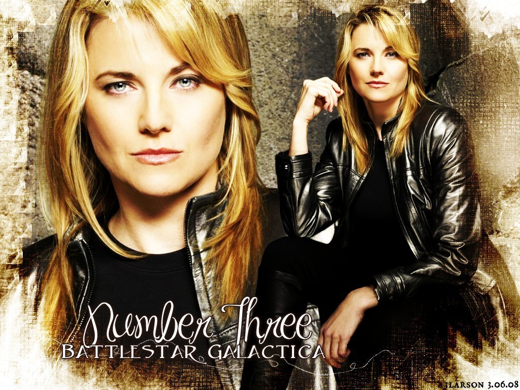 Lucy Lawless Wallpapers