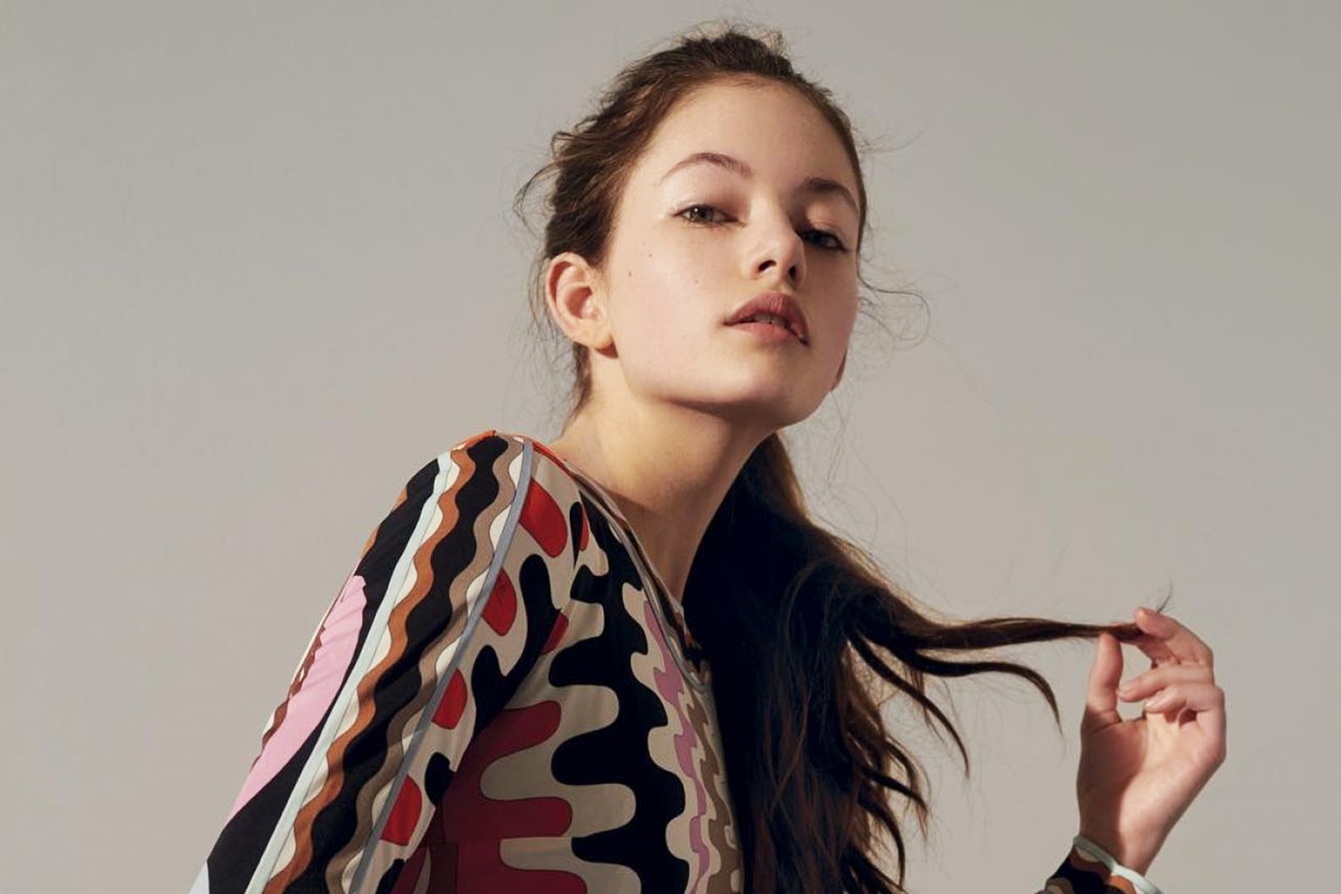 Mackenzie Foy Beautiful Wallpapers