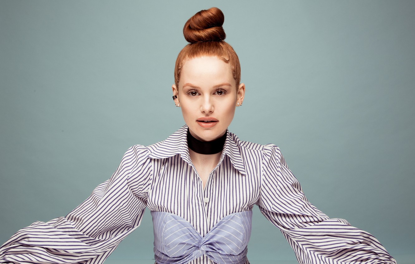 Madelaine Petsch Wallpapers