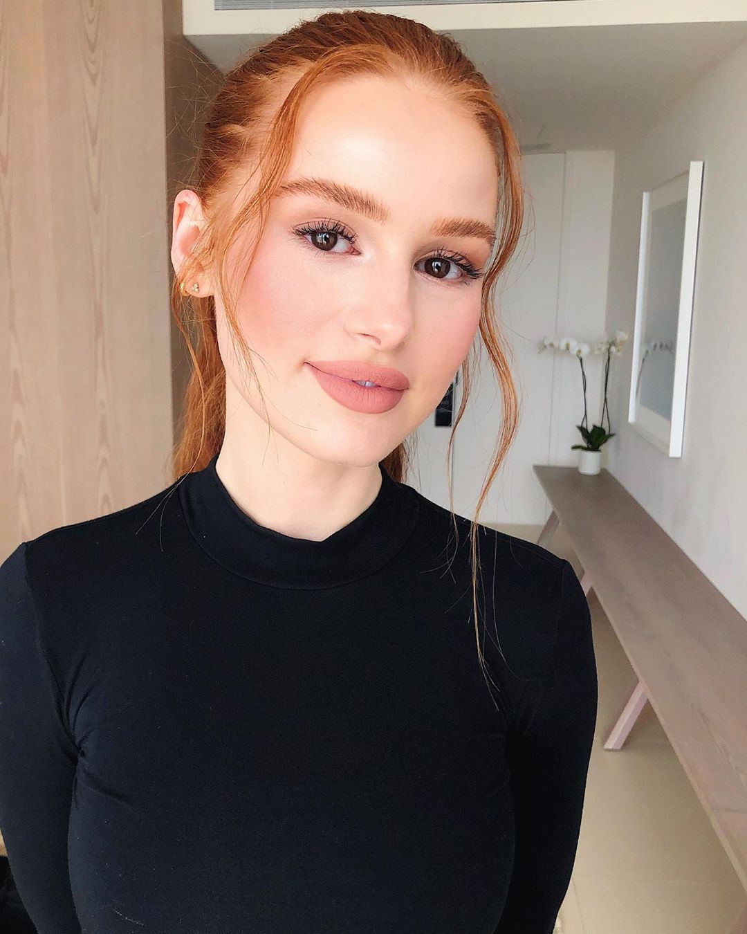 Madelaine Petsch 2020 Wallpapers