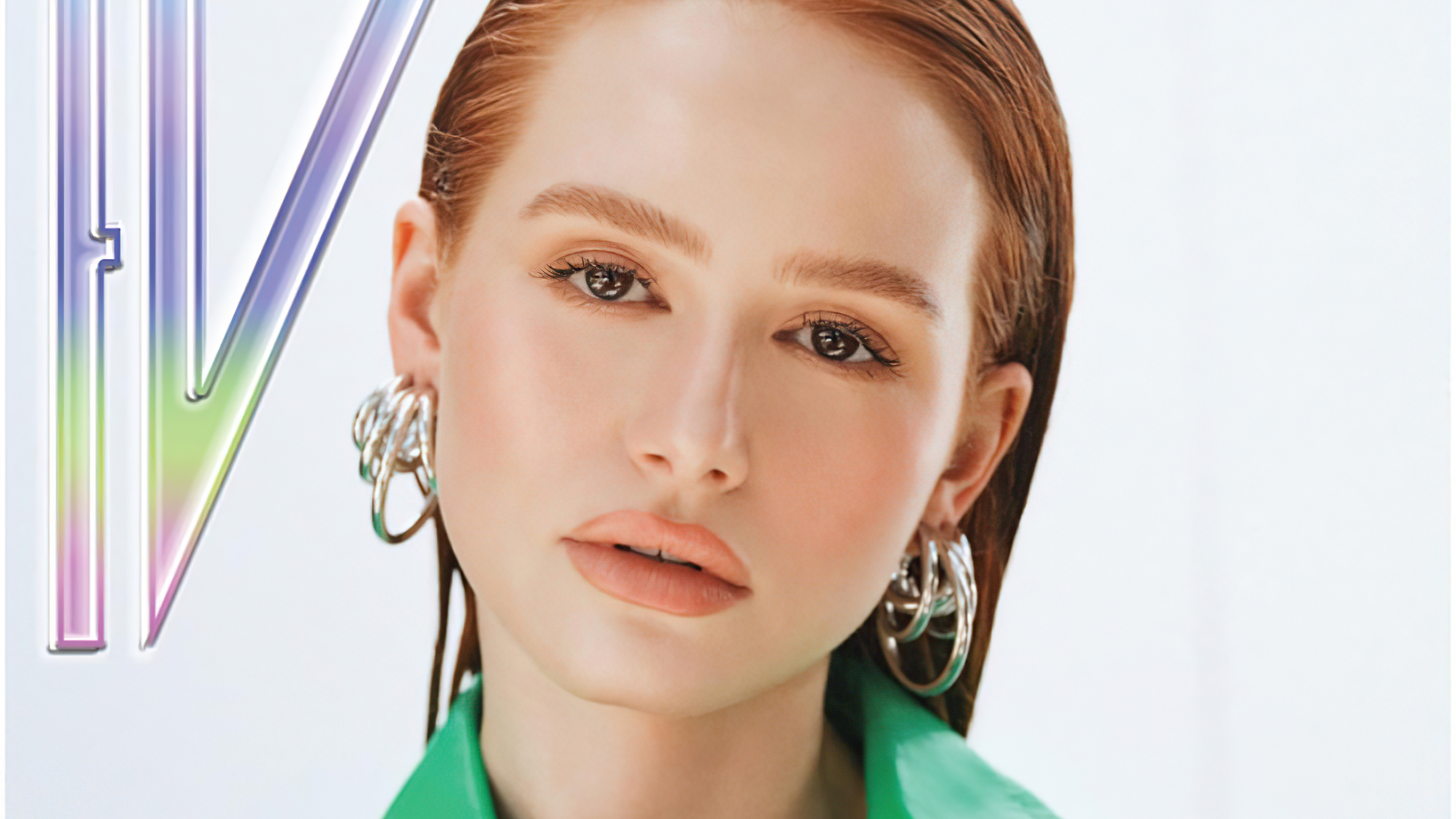 Madelaine Petsch 4K Wallpapers