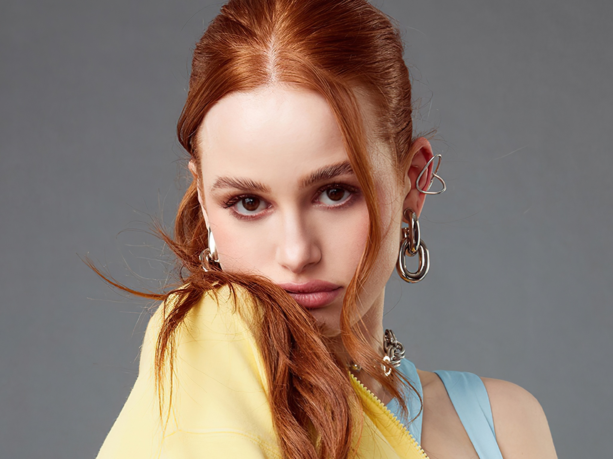 Madelaine Petsch Beautiful 2021 Wallpapers