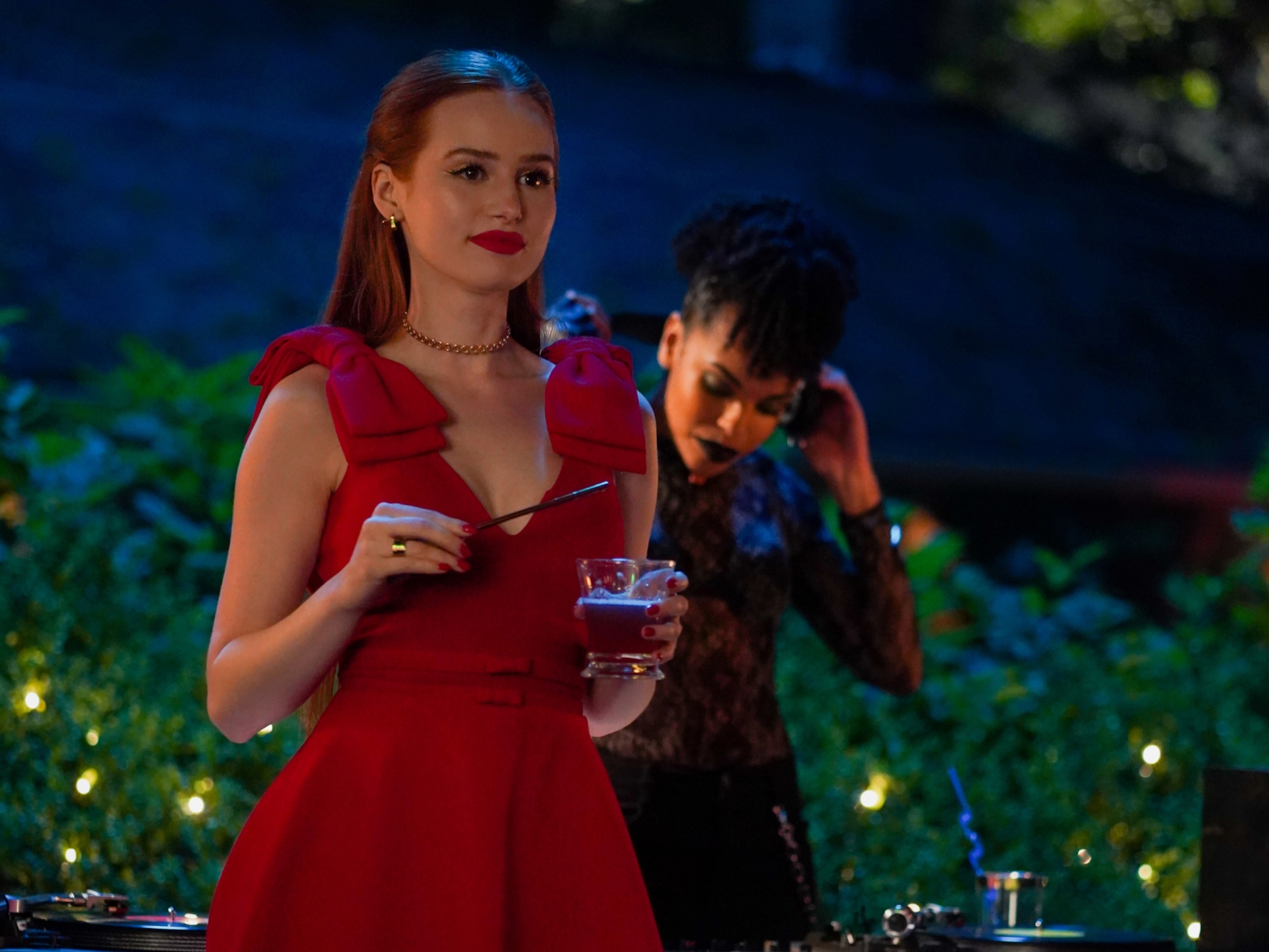 Madelaine Petsch in Riverdale Wallpapers