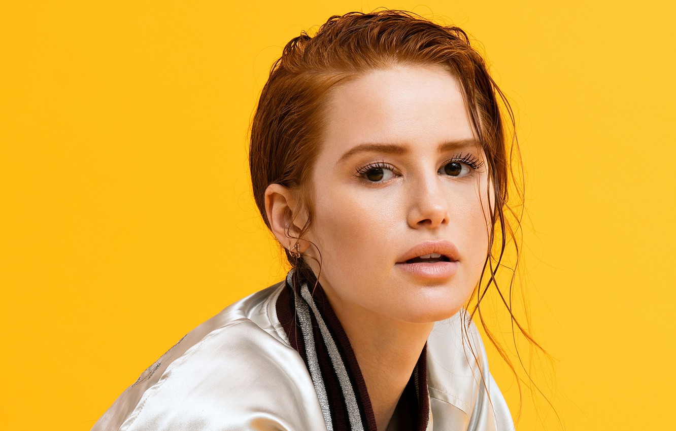 Madelaine Petsch New Wallpapers