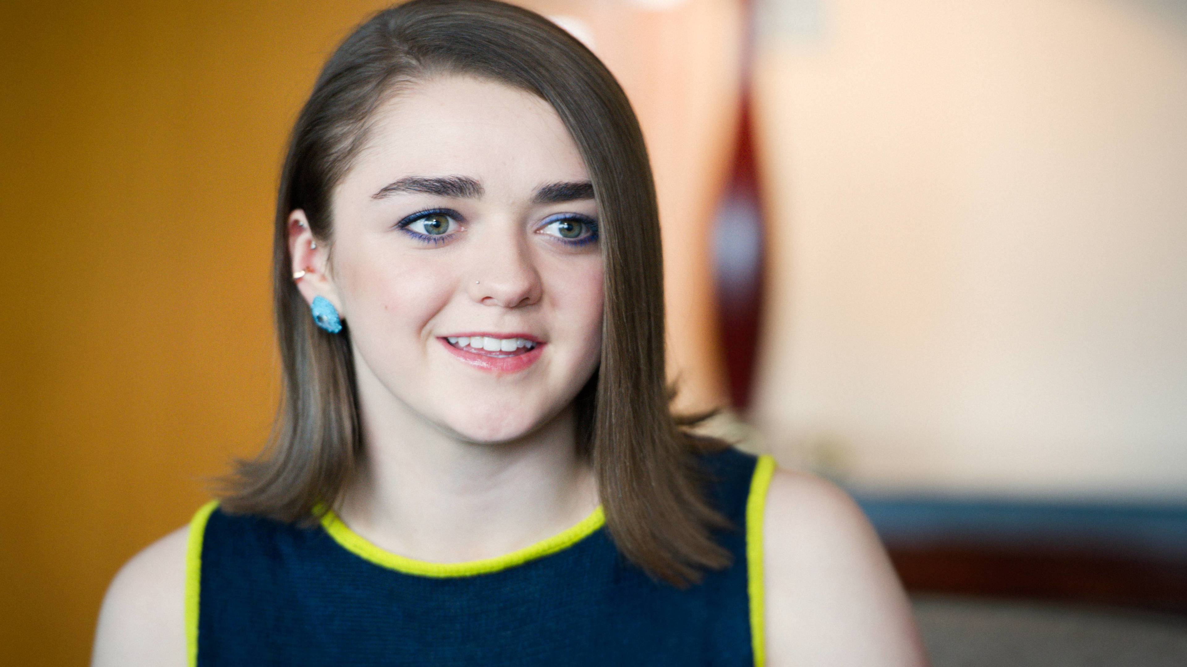 Maisie Williams 8K Wallpapers