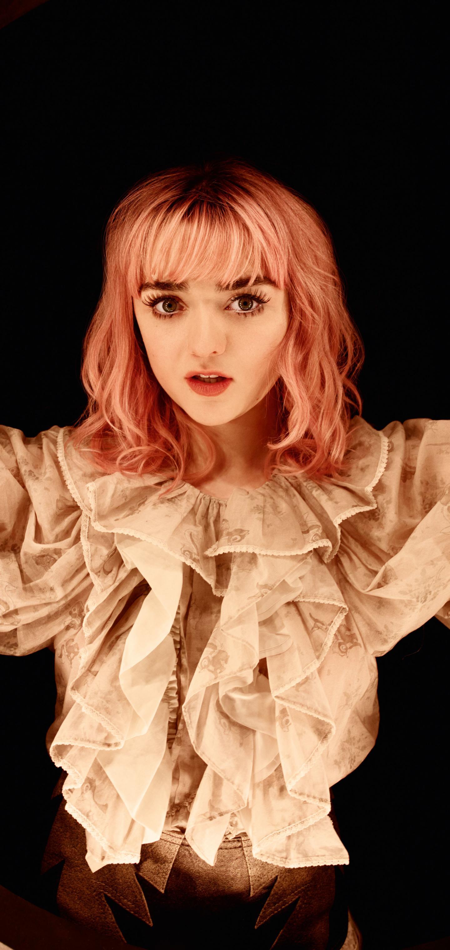 Maisie Williams Pink Hair Wallpapers