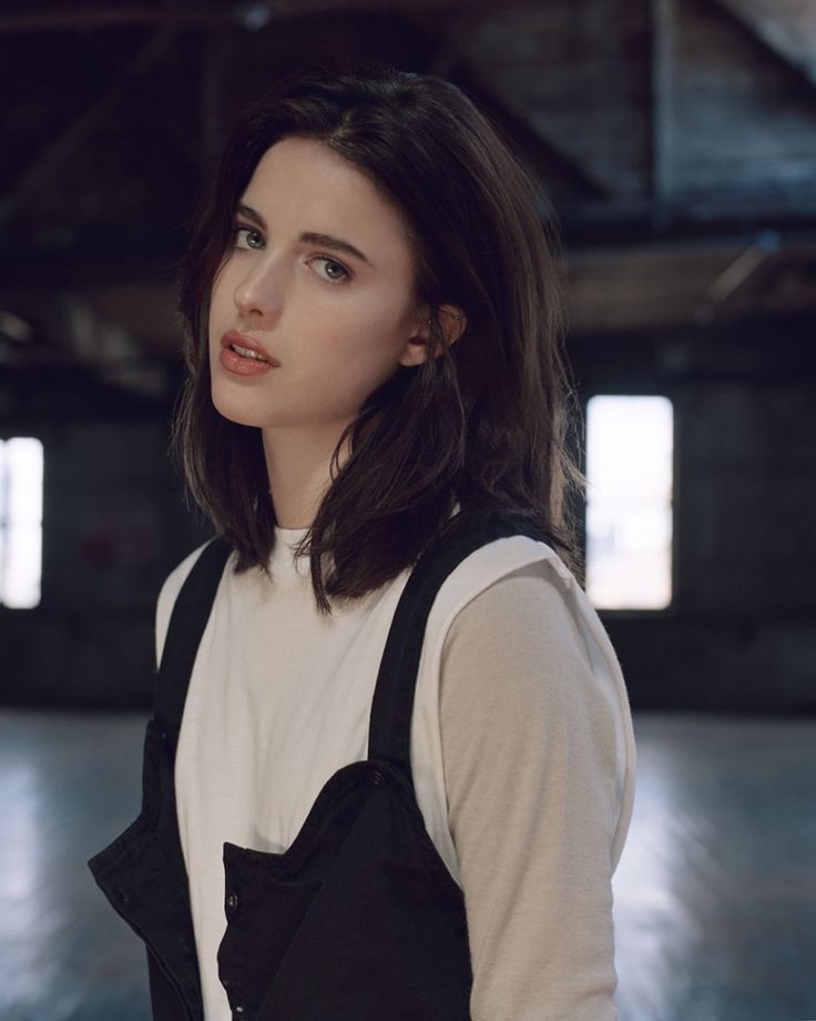 Margaret Qualley Actress 2021 Wallpapers