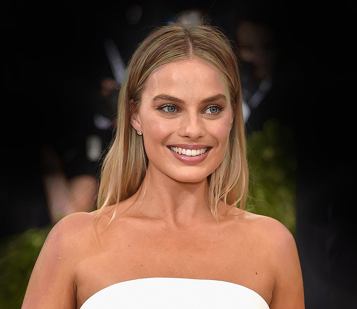 Margot Robbie Actress 2021 Wallpapers