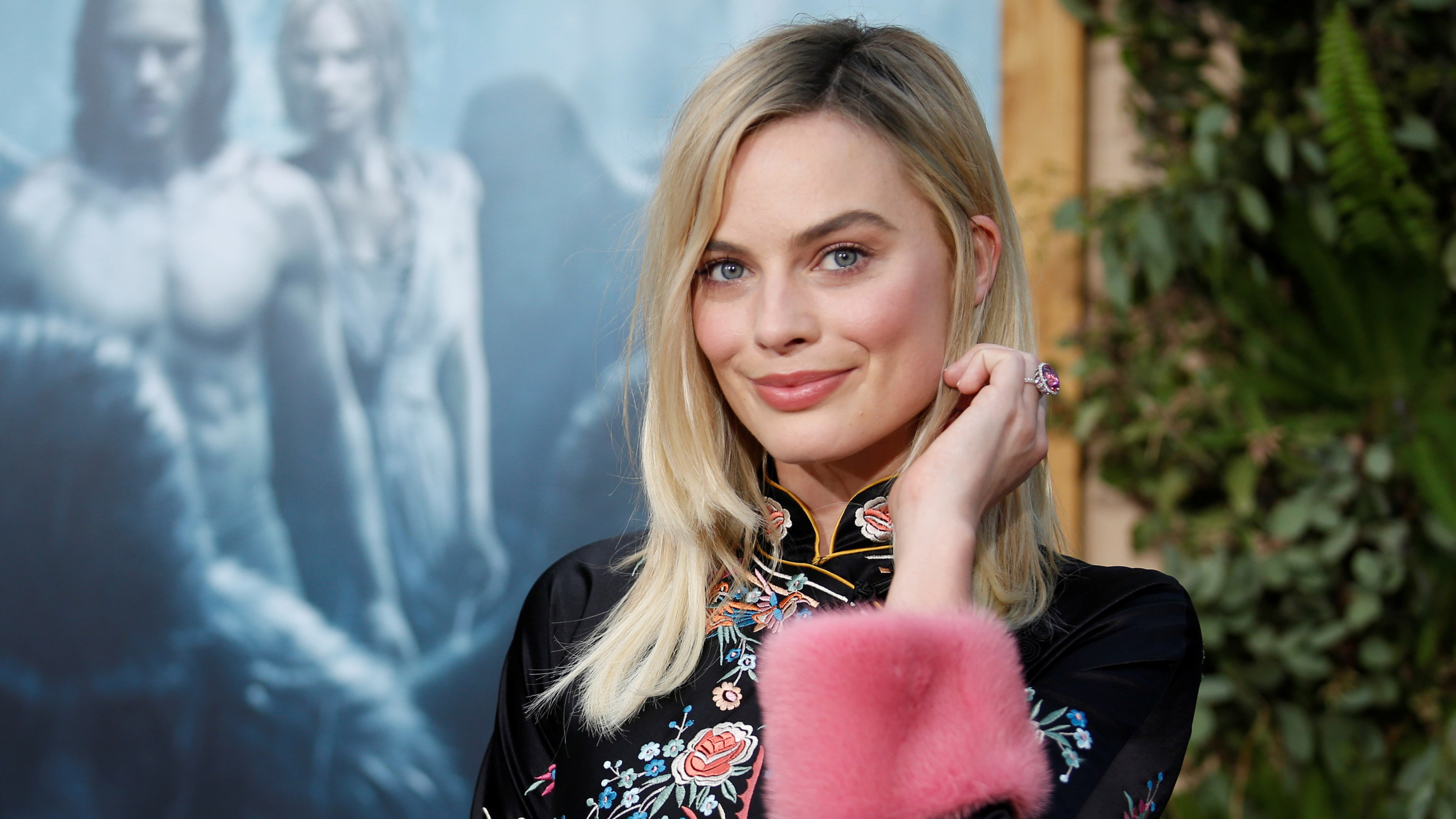 Margot Robbie Actress 2021 Wallpapers