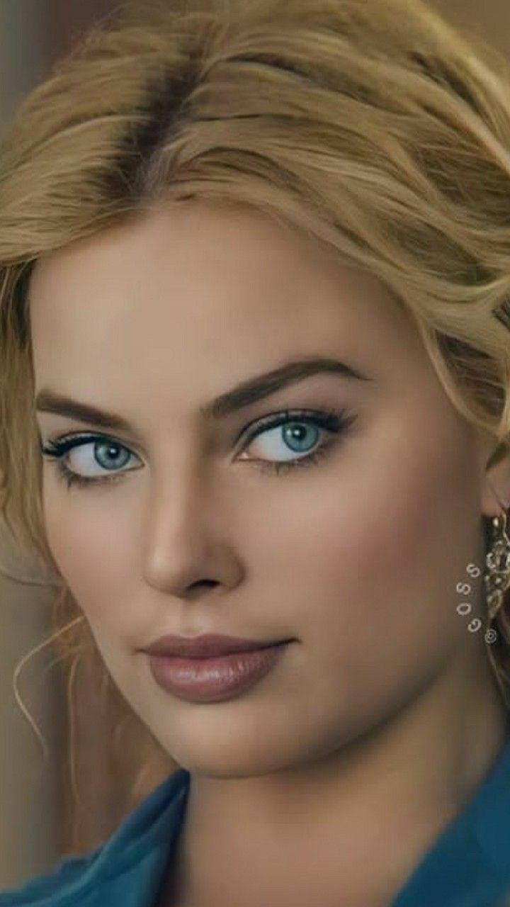 Margot Robbie Face Wallpapers