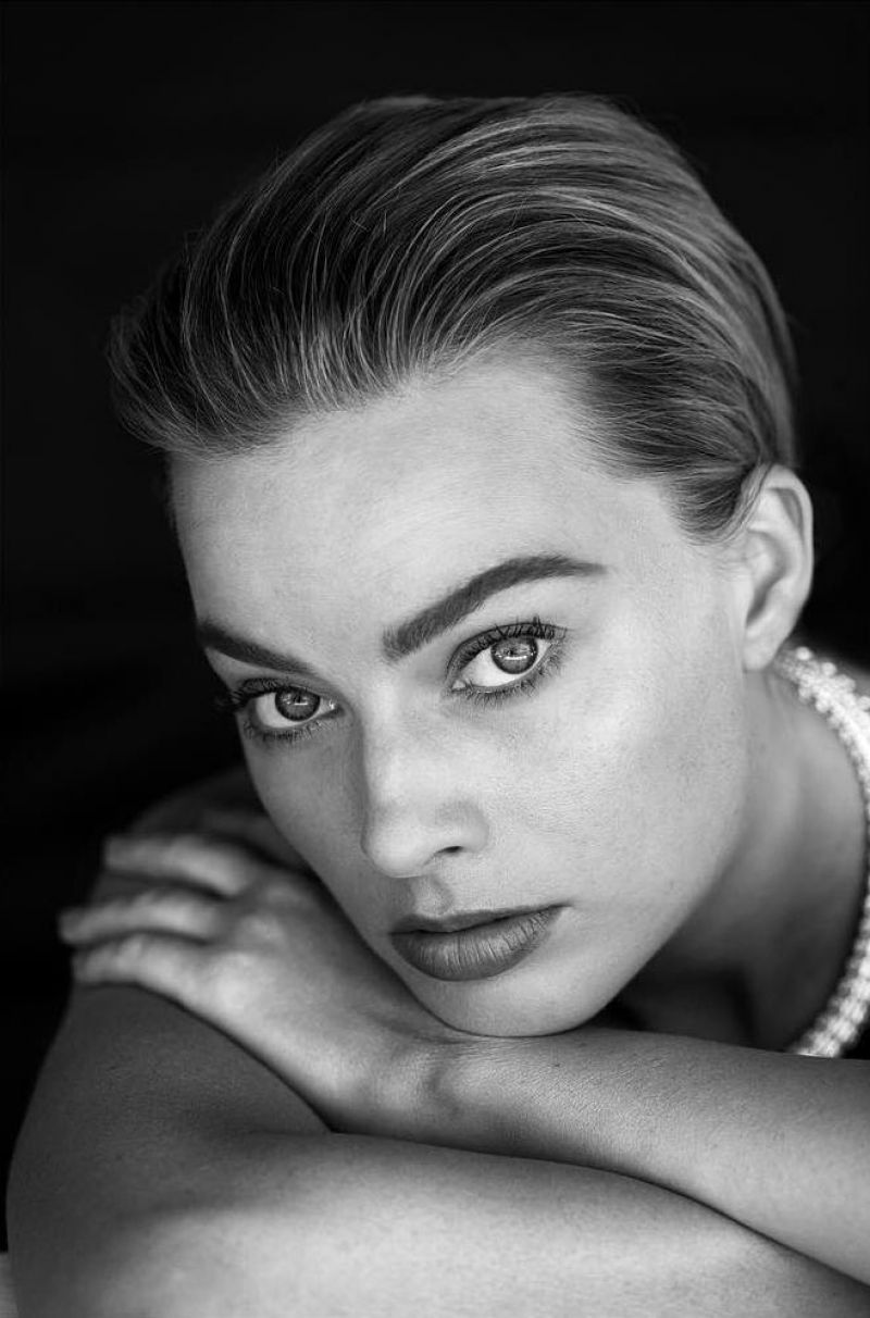 Margot Robbie Harper Bazaar Wallpapers