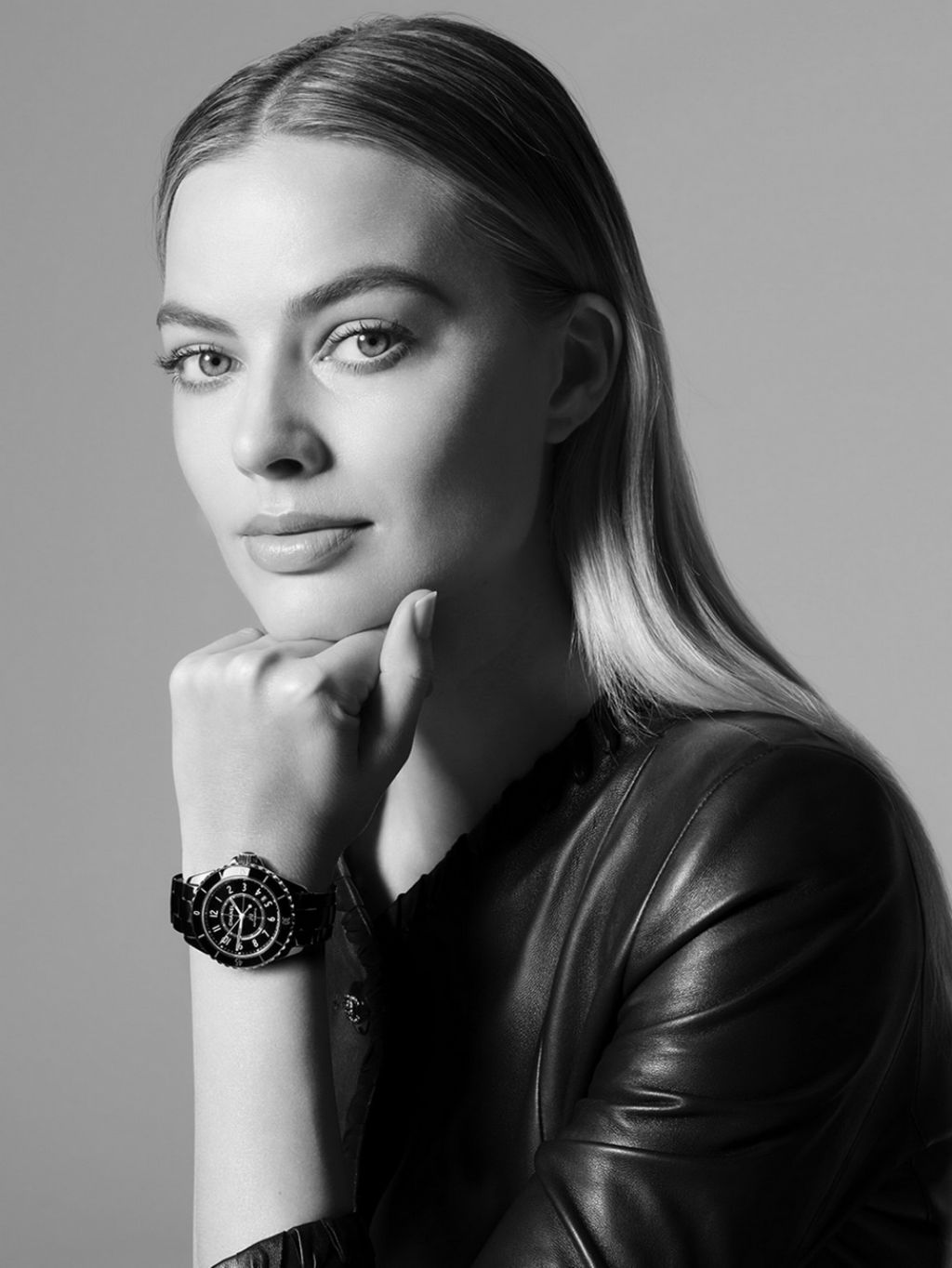 Margot Robbie Monochrome Wallpapers