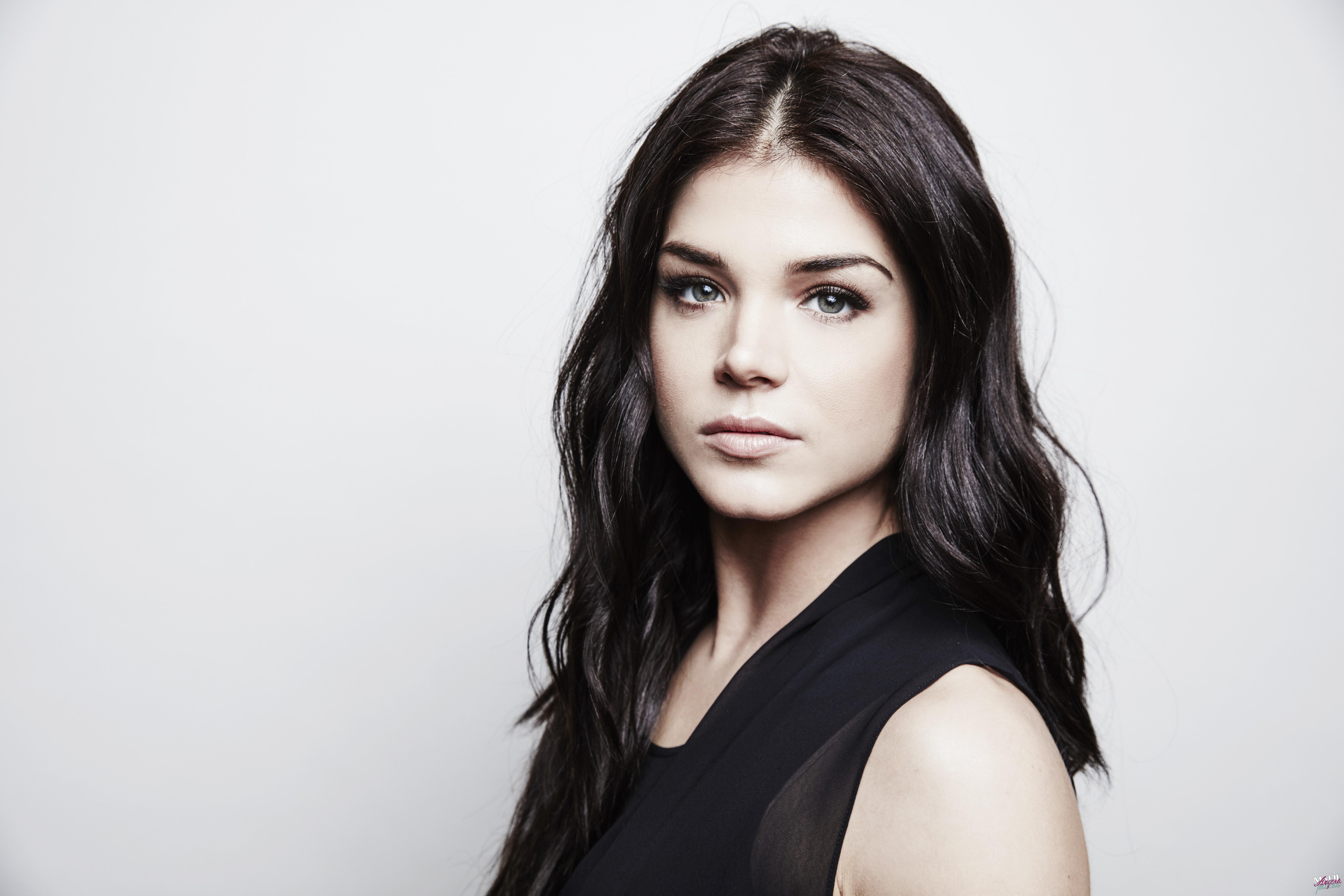 Marie Avgeropoulos Wallpapers