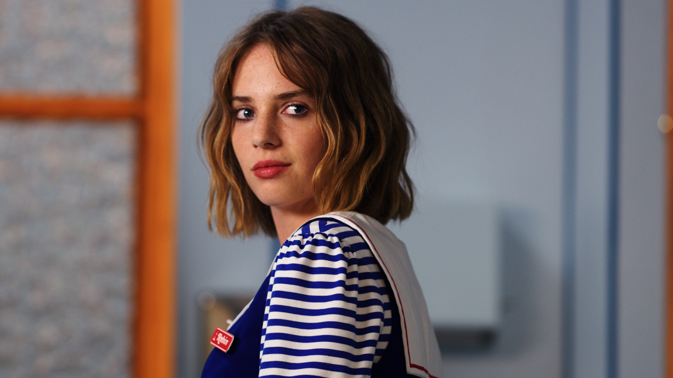 Maya Hawke Blue Eyes Wallpapers