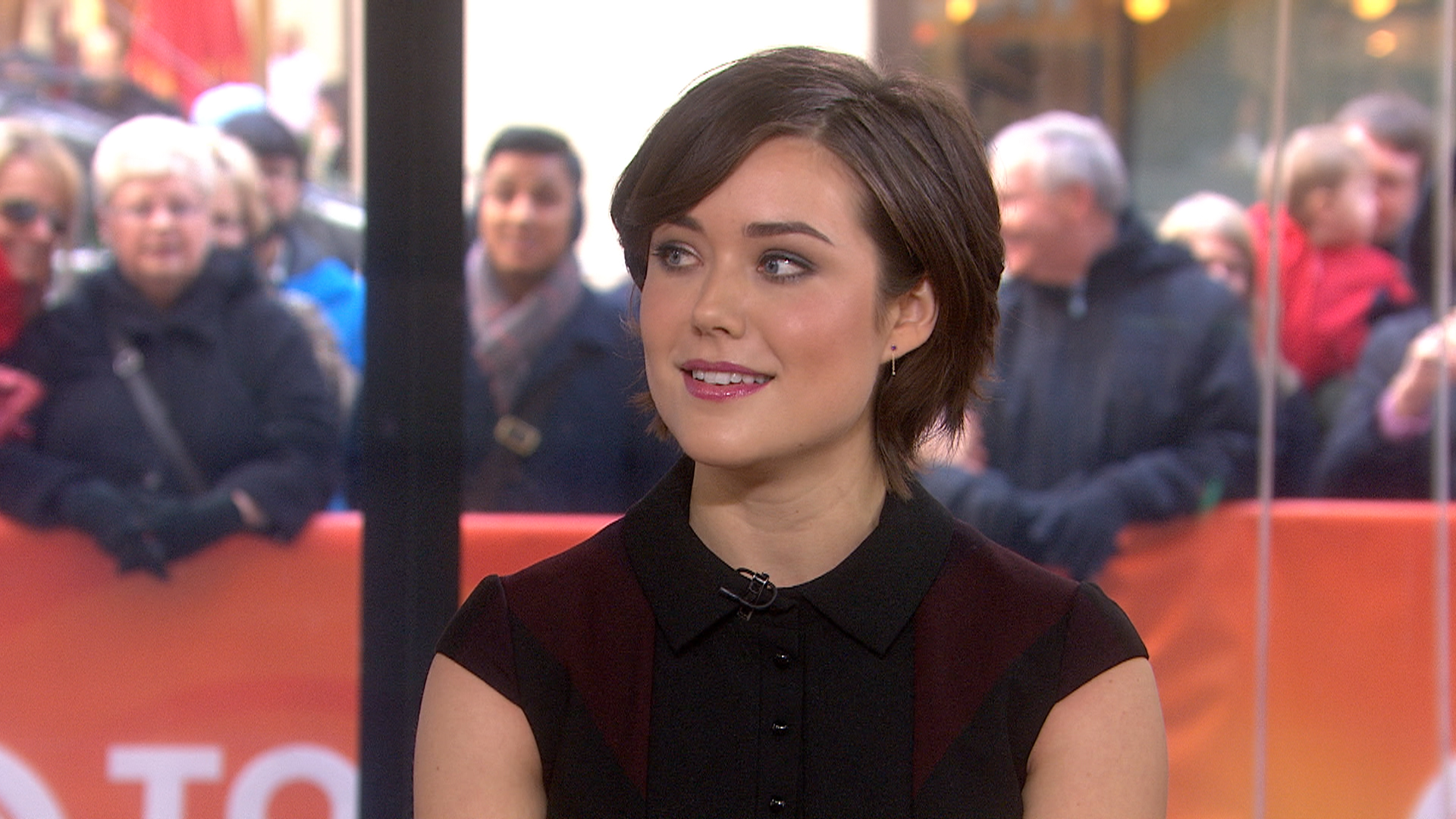 Megan Boone Wallpapers