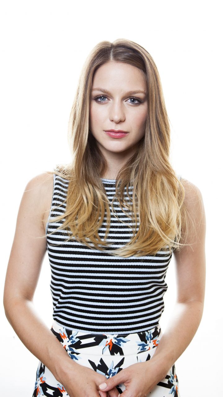 Melissa Benoist Cute Wallpapers