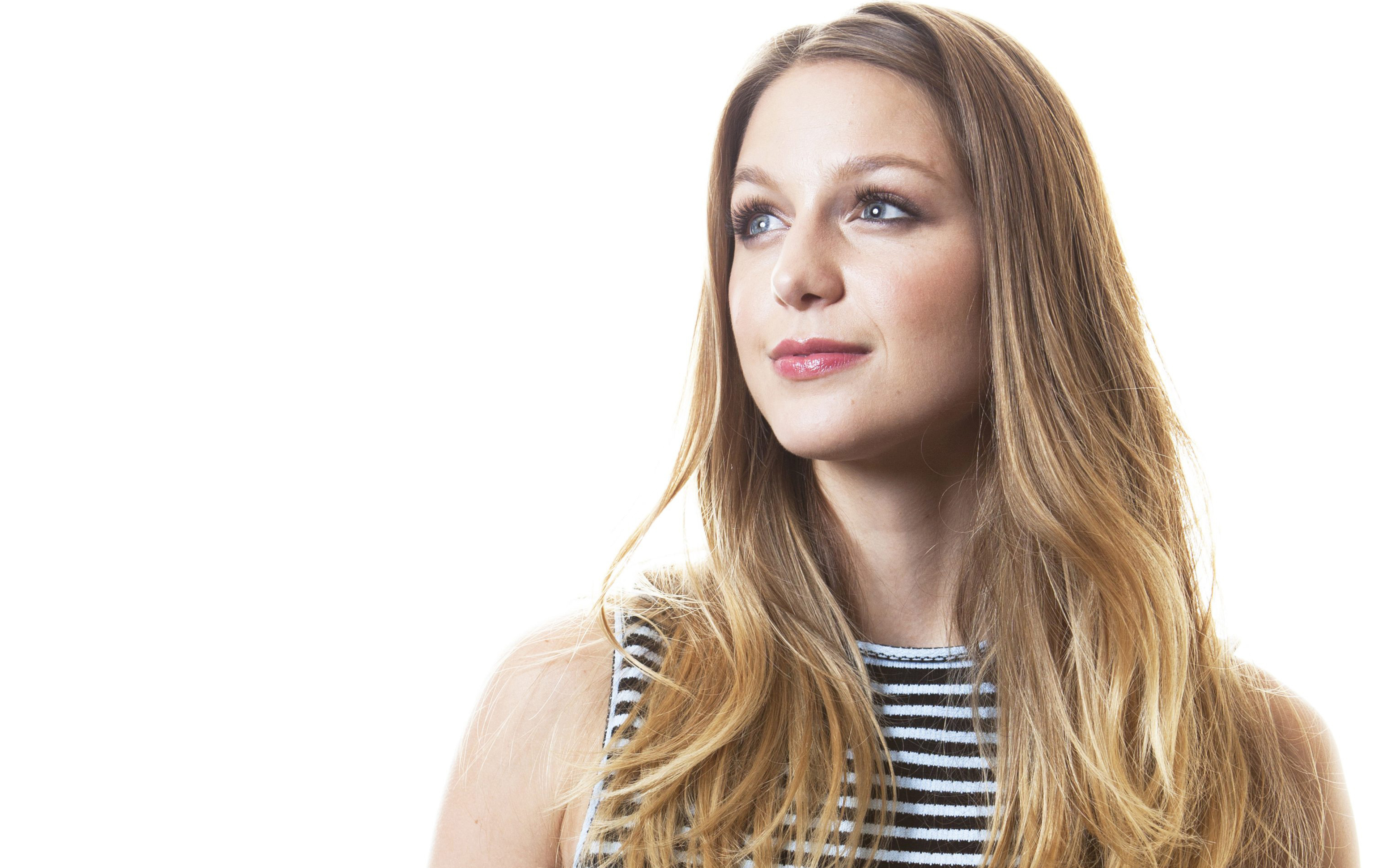 Melissa Benoist Cute Portrait Wallpapers