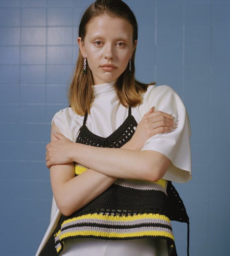 Mia Goth Wallpapers