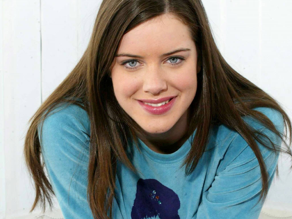 Michelle Ryan Wallpapers