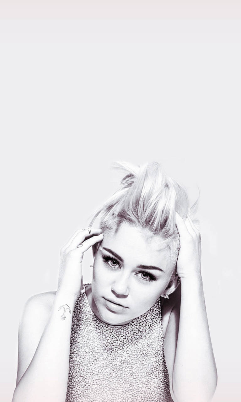 Miley Cyrus Monochrome Wallpapers