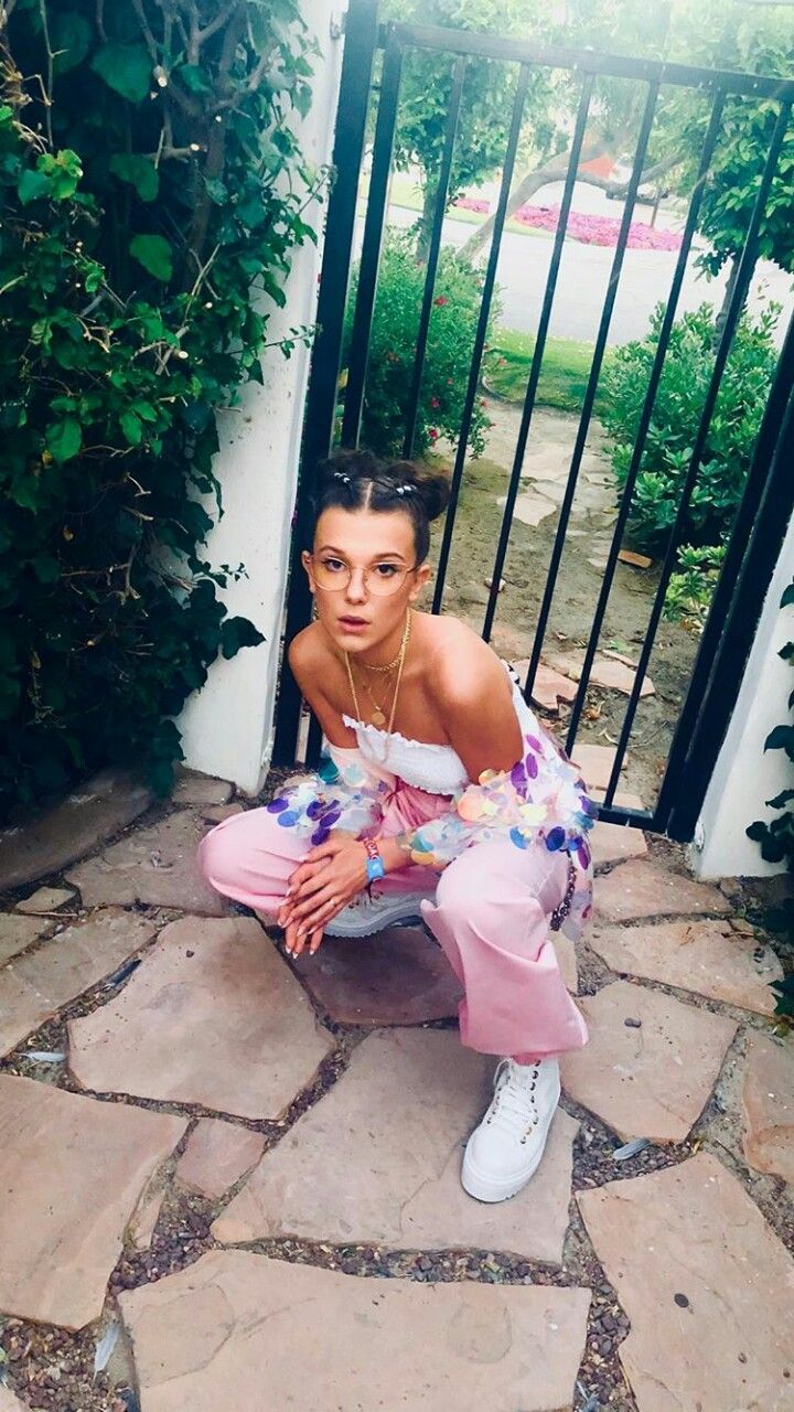 millie bobby brown instagram photos Wallpapers