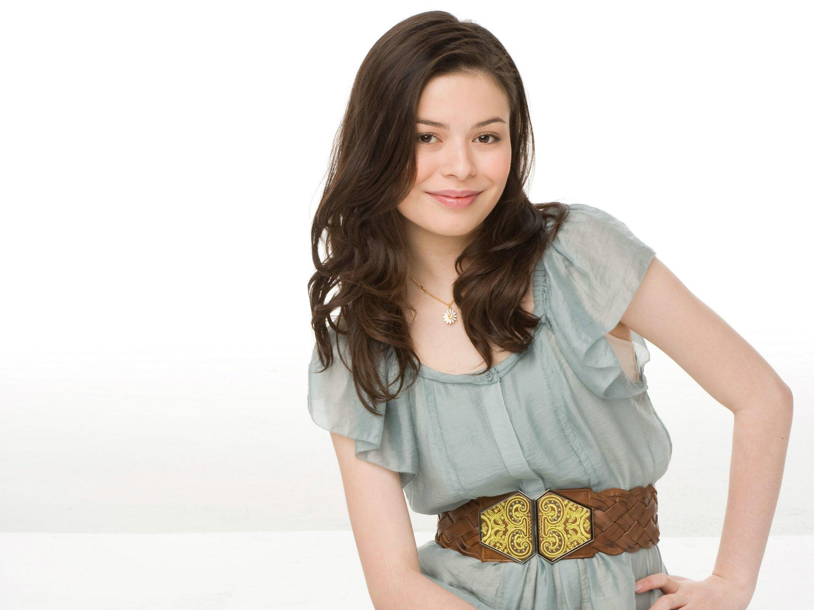 Miranda Cosgrove 2020 Wallpapers