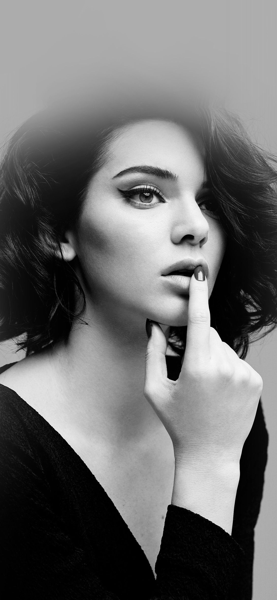 Model Kendall Jenner Monochrome Wallpapers