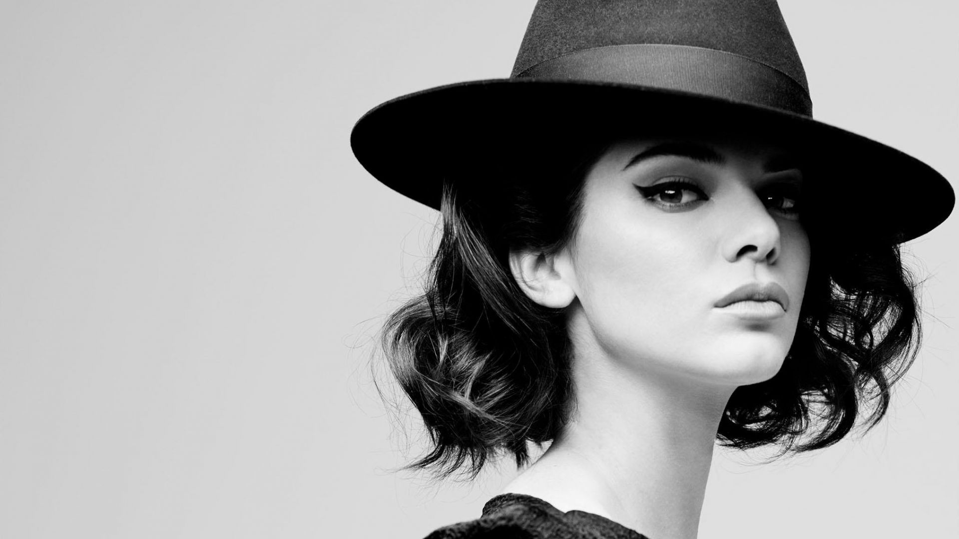 Model Kendall Jenner Monochrome Wallpapers